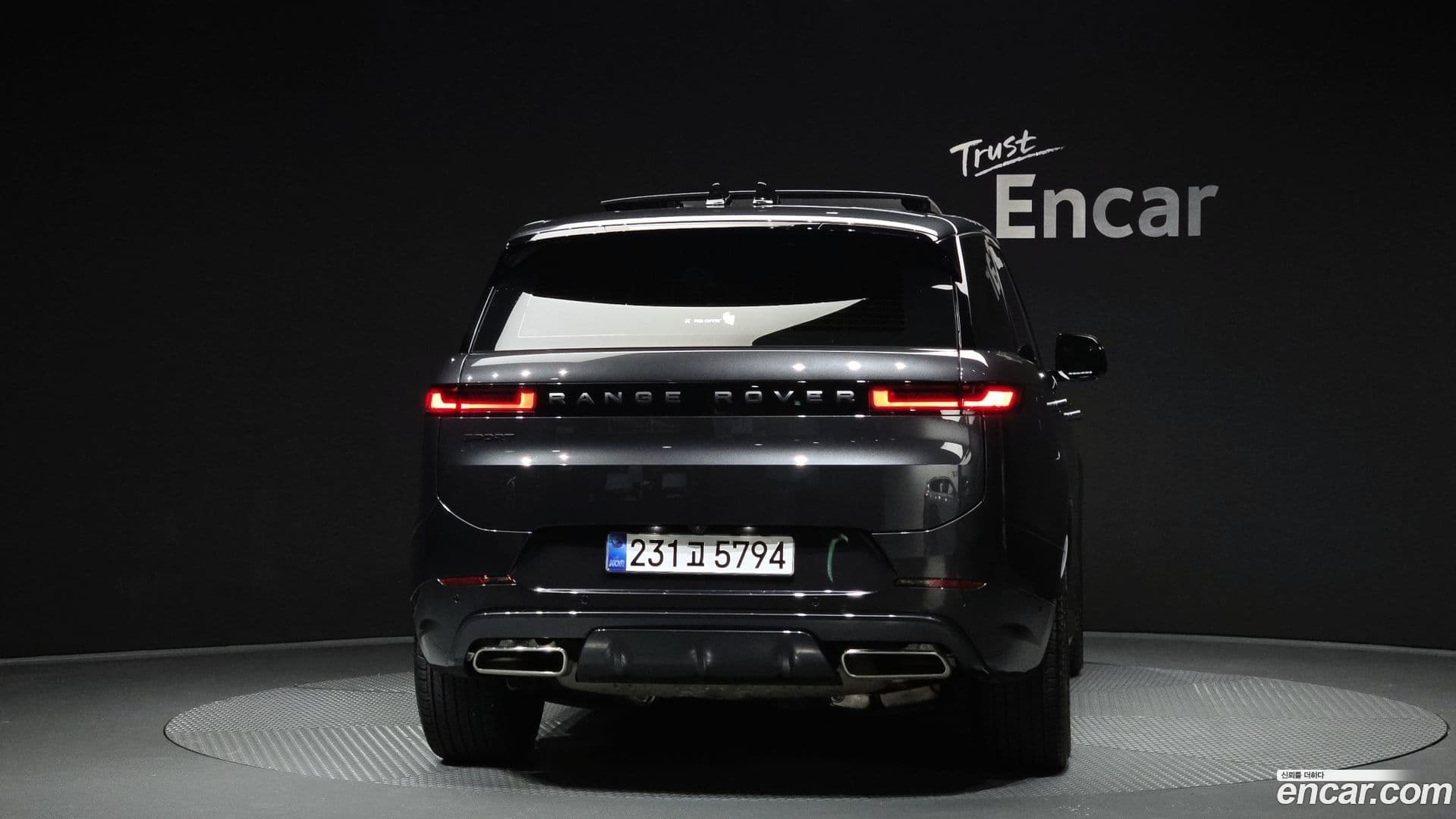 Main__Slider__Photo:Range Rover Sport Land Rover 2025.3-3