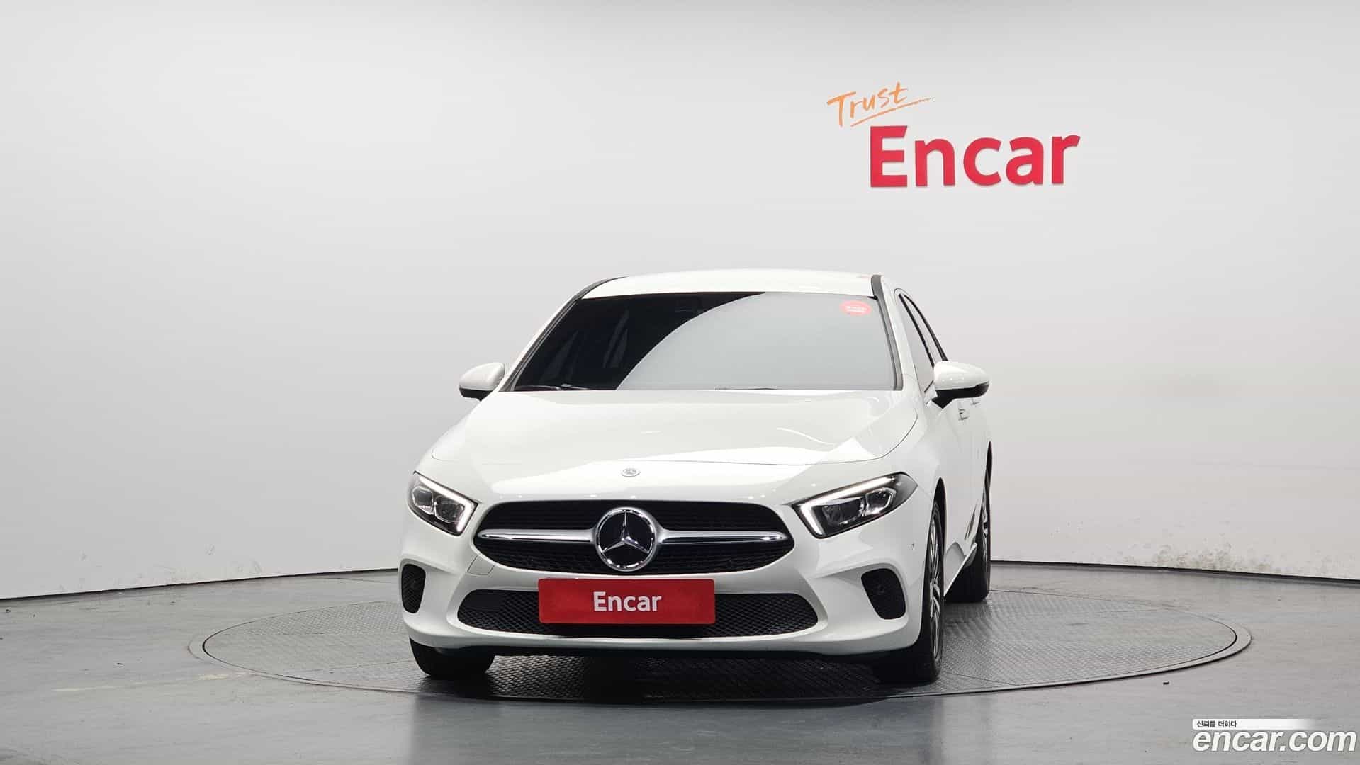 A-Class Mercedes-Benz 2021.0-OUTER-003