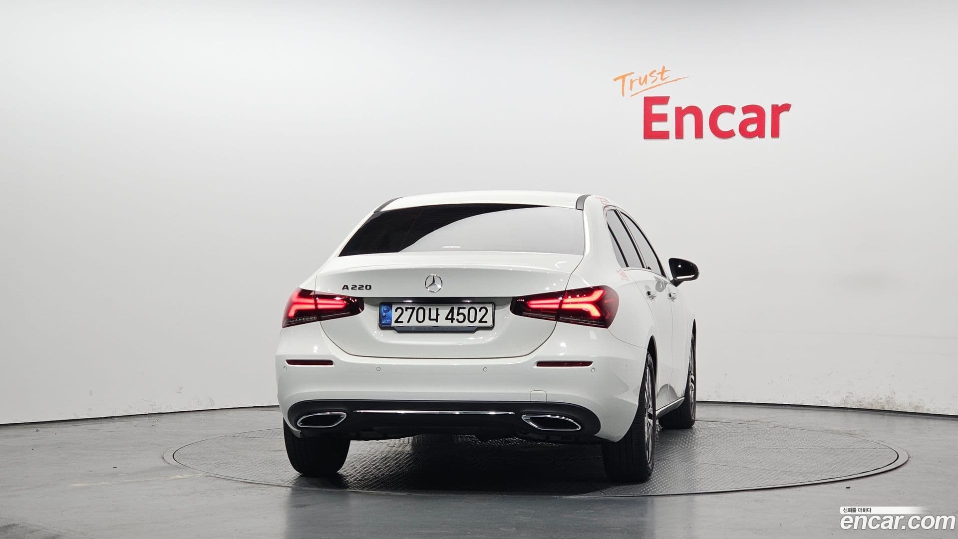 Main__Slider__Photo:A-Class Mercedes-Benz 2021.0-3