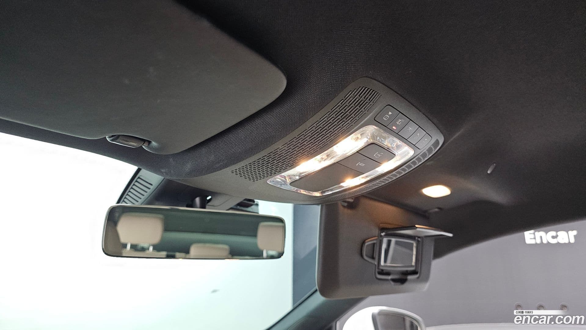 Main__Slider__Photo:A-Class Mercedes-Benz 2021.0-15