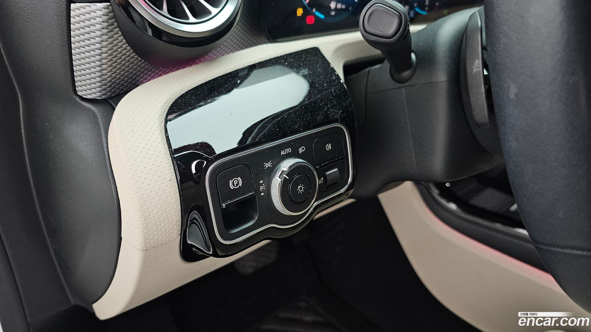 Main__Slider__Photo:A-Class Mercedes-Benz 2021.0-17