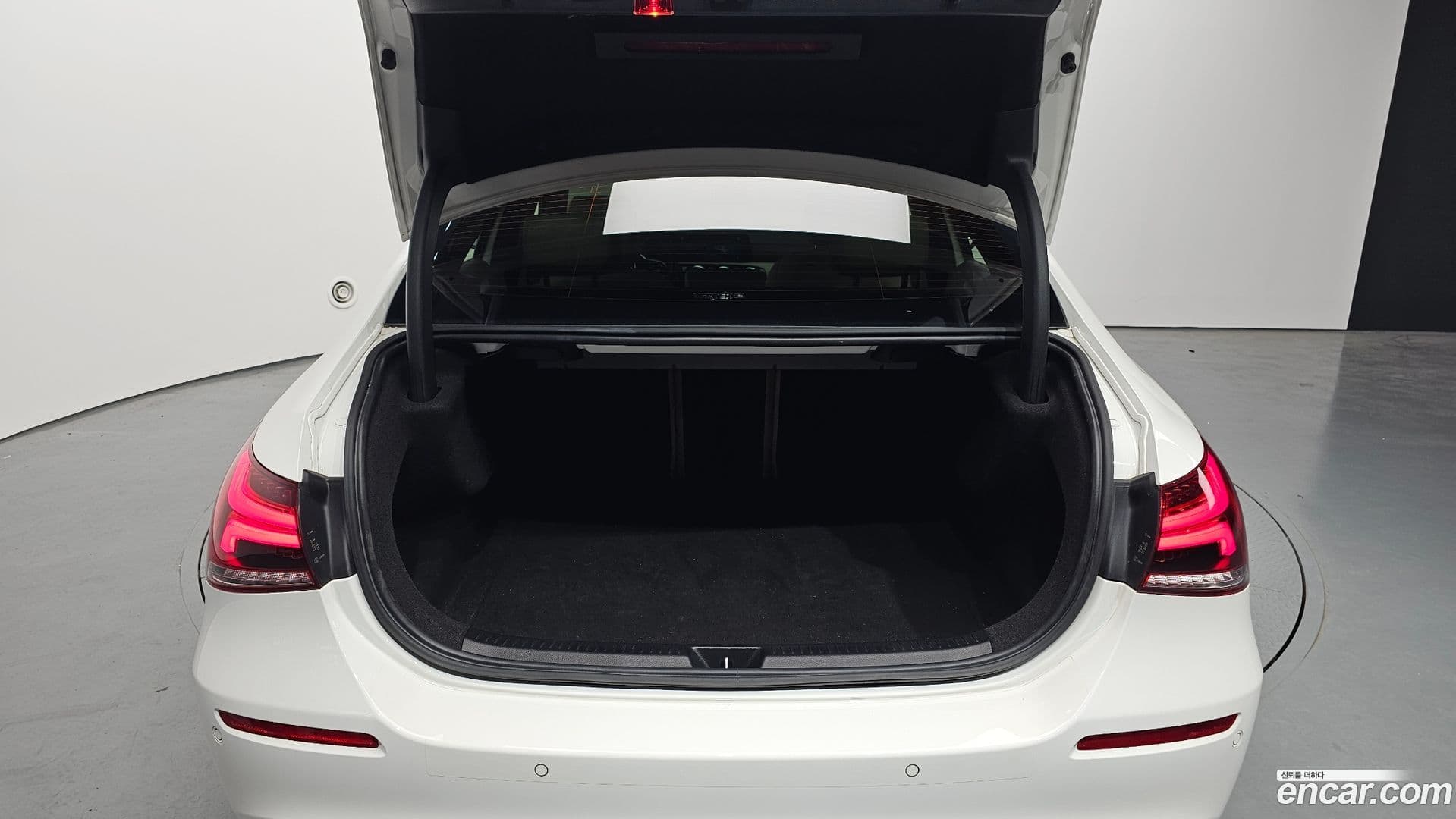 Main__Slider__Photo:A-Class Mercedes-Benz 2021.0-19