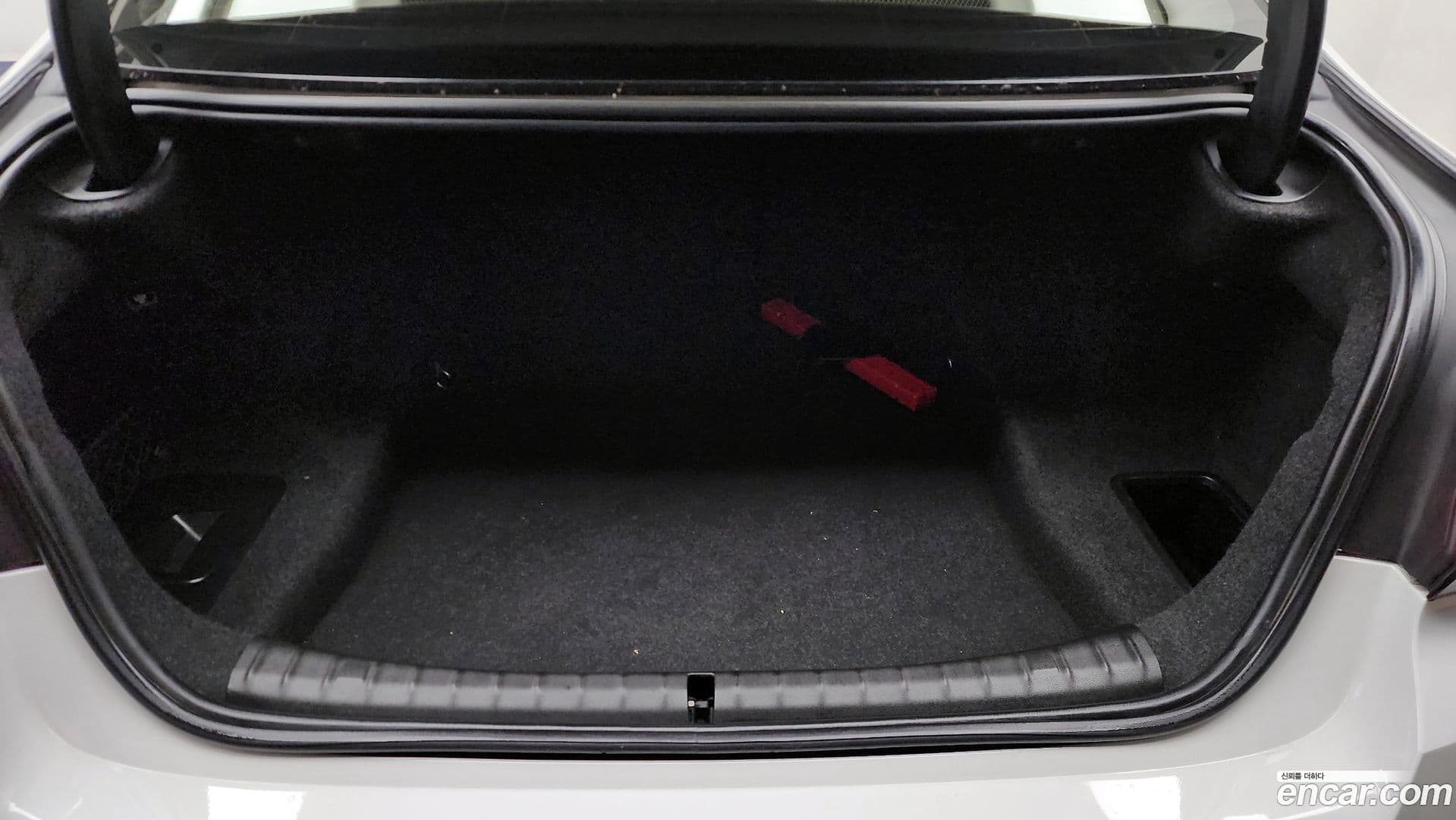 Main__Slider__Photo:5-Series BMW 2017.2-19