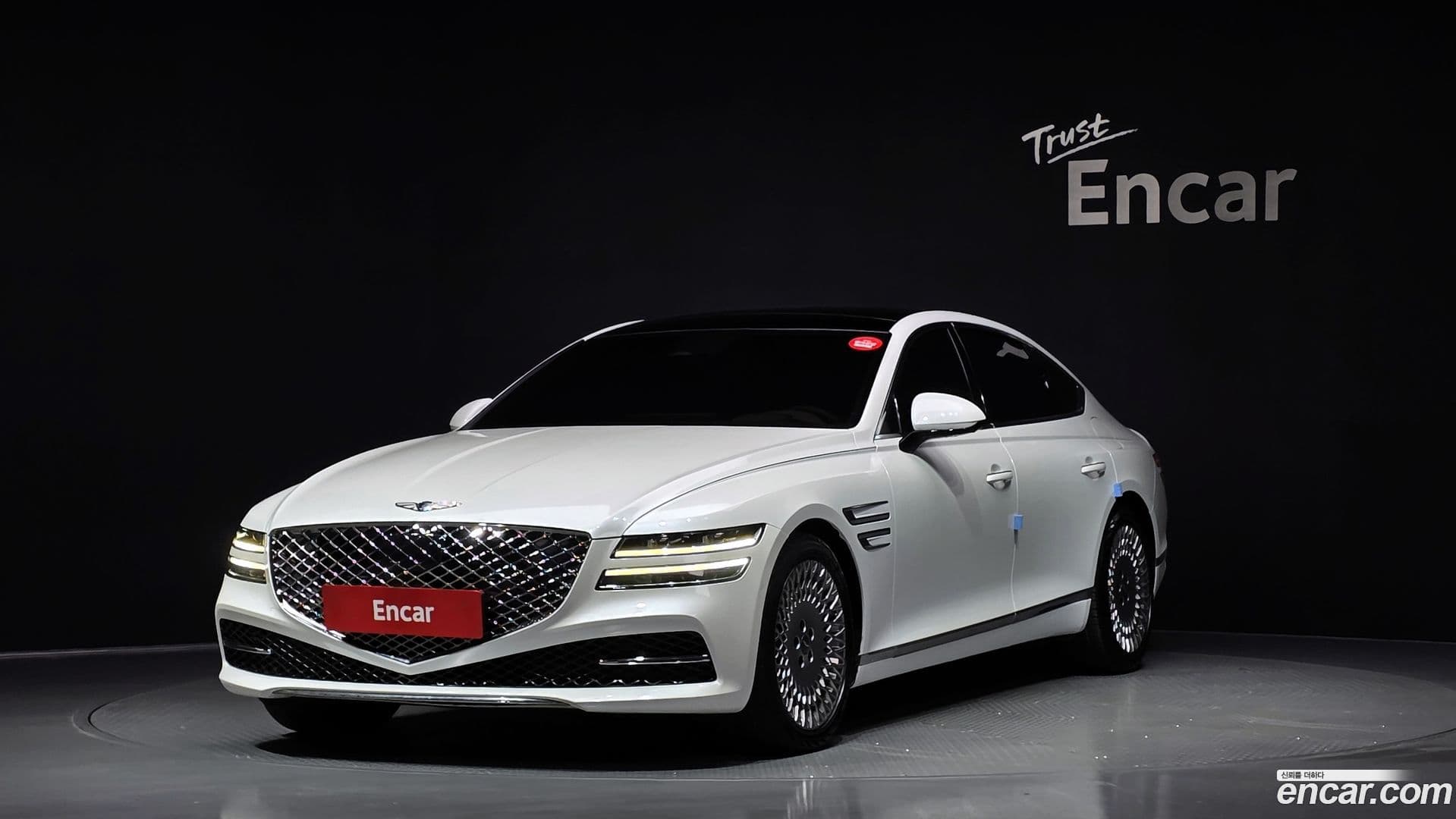 Main__Slider__Photo:G80 Genesis 2023.10-0