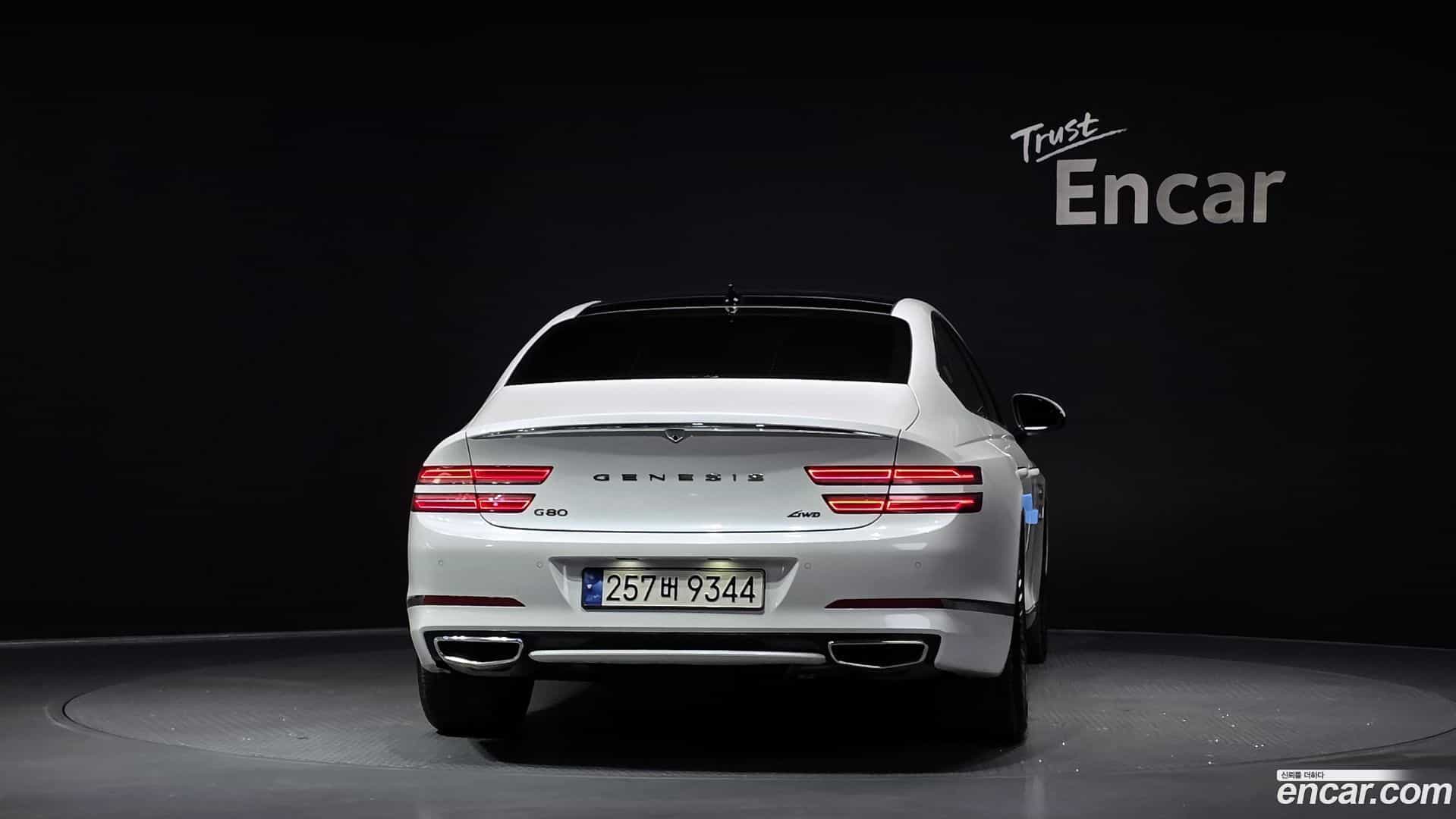 G80 Genesis 2023.10-OUTER-004