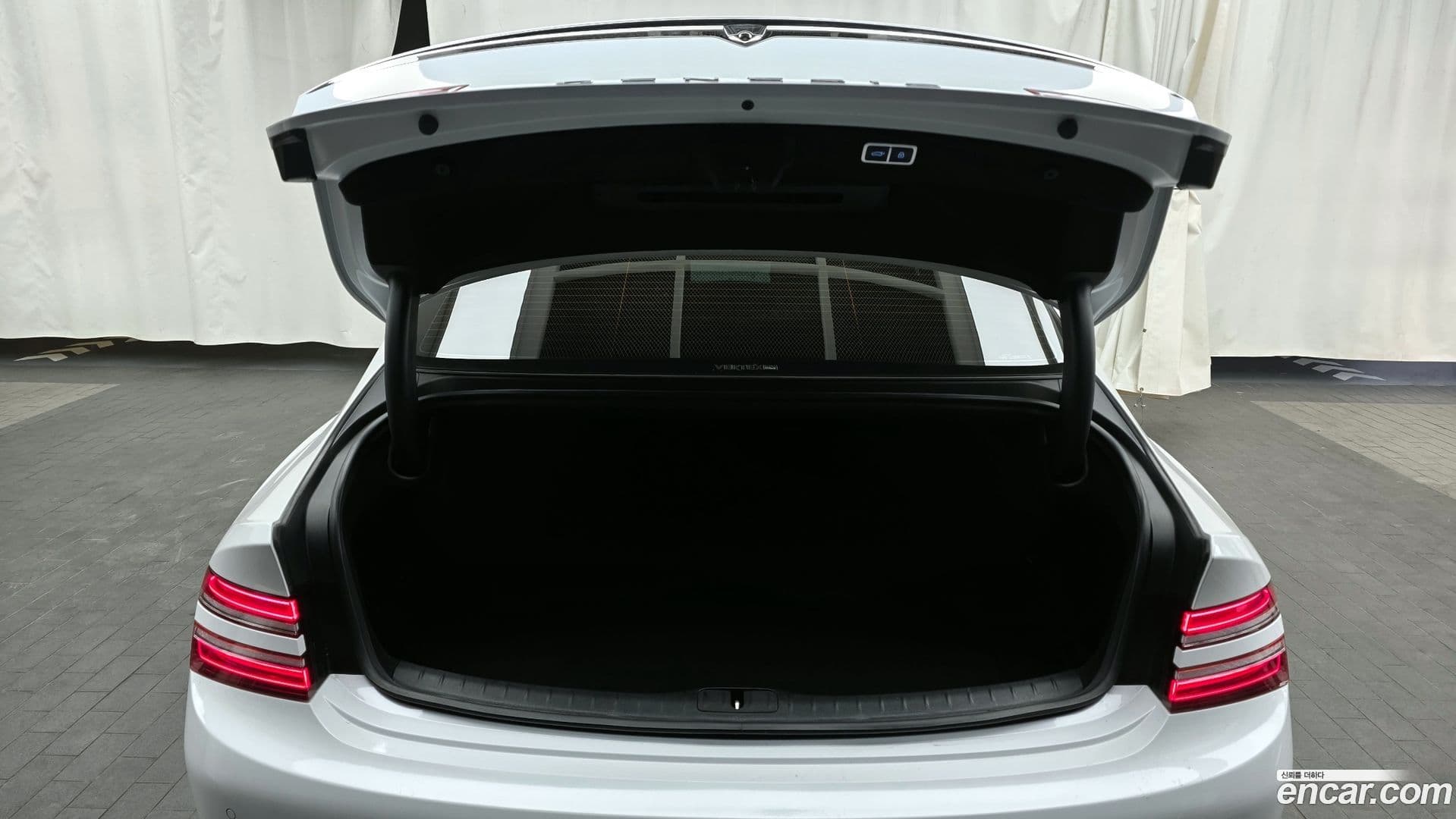 Main__Slider__Photo:G80 Genesis 2023.10-19