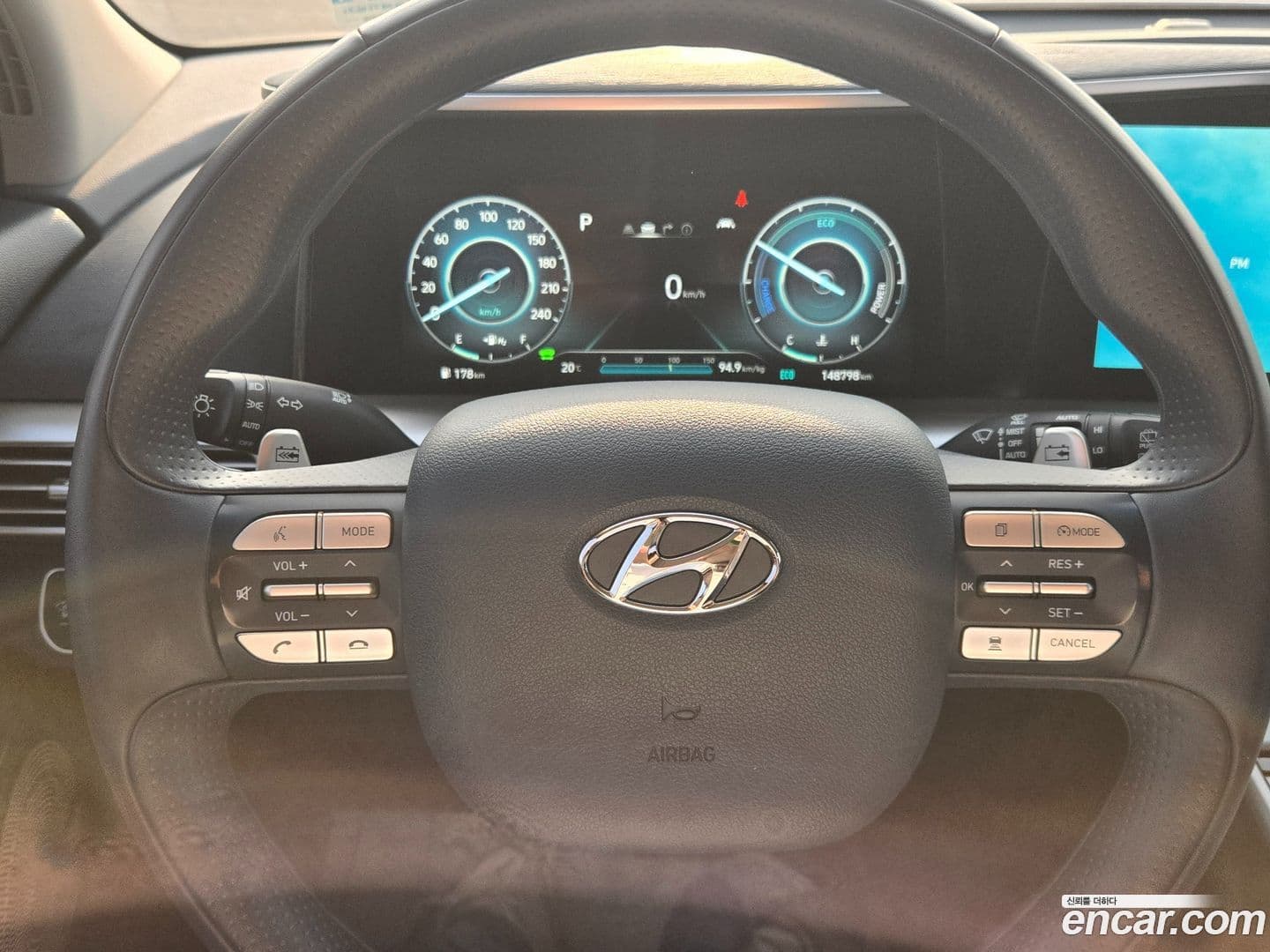 Main__Slider__Photo:Nexo Hyundai 2021.10-7