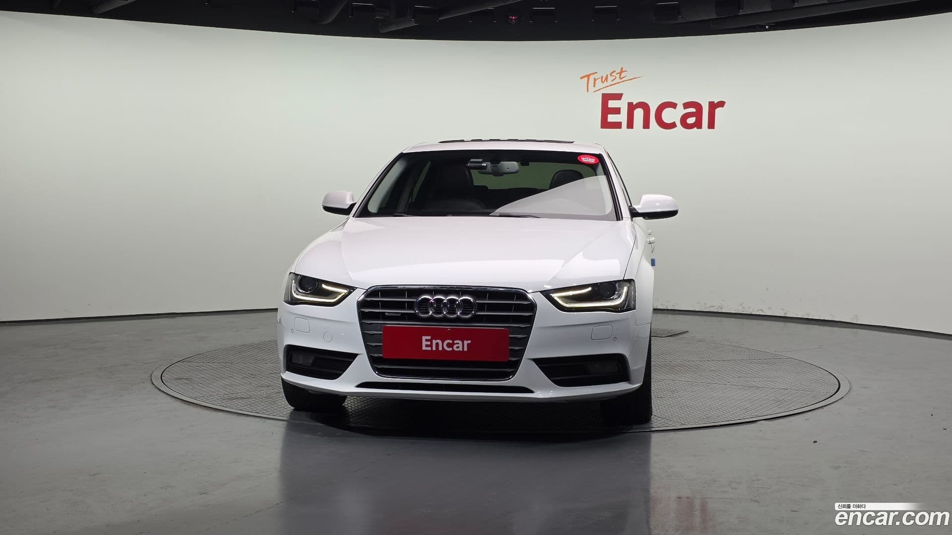 Main__Slider__Photo:A4 Audi 2014.5-2