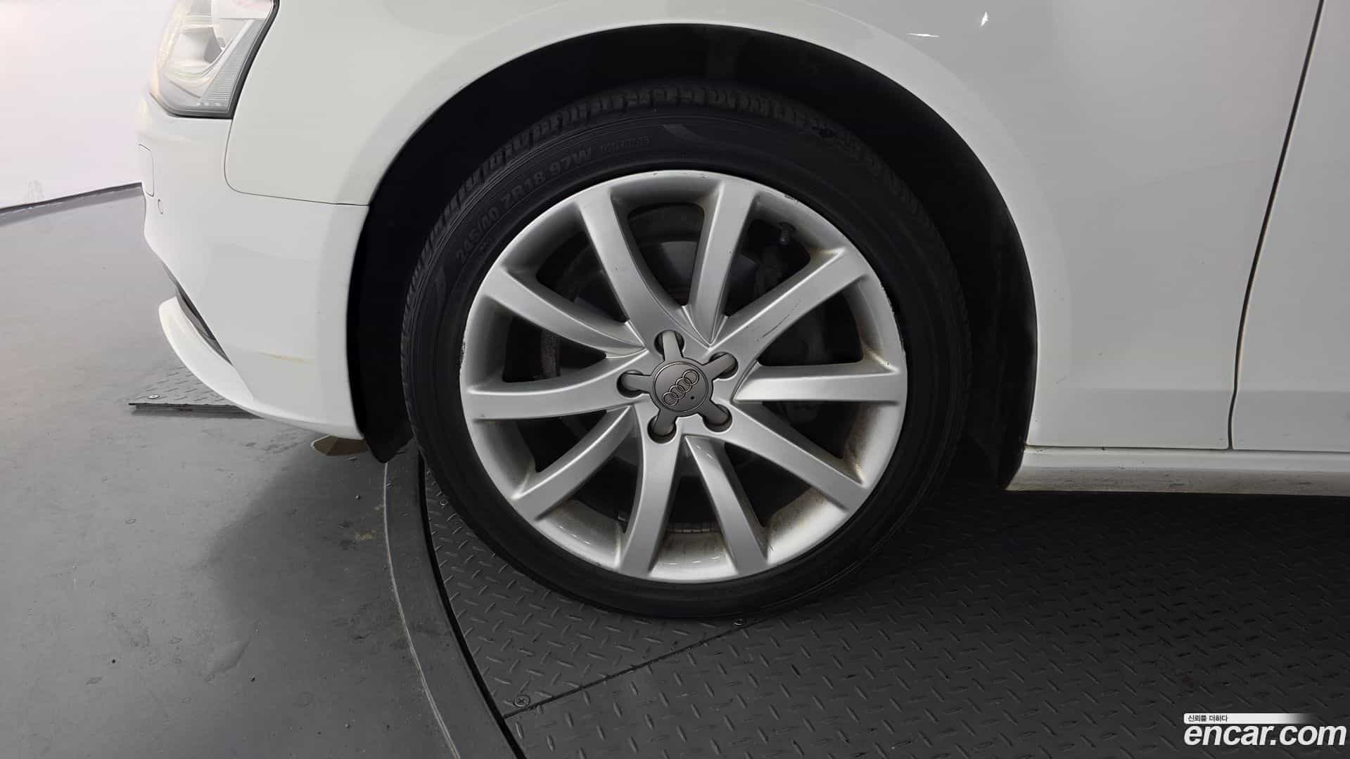 A4 Audi 2014.5-OUTER-005