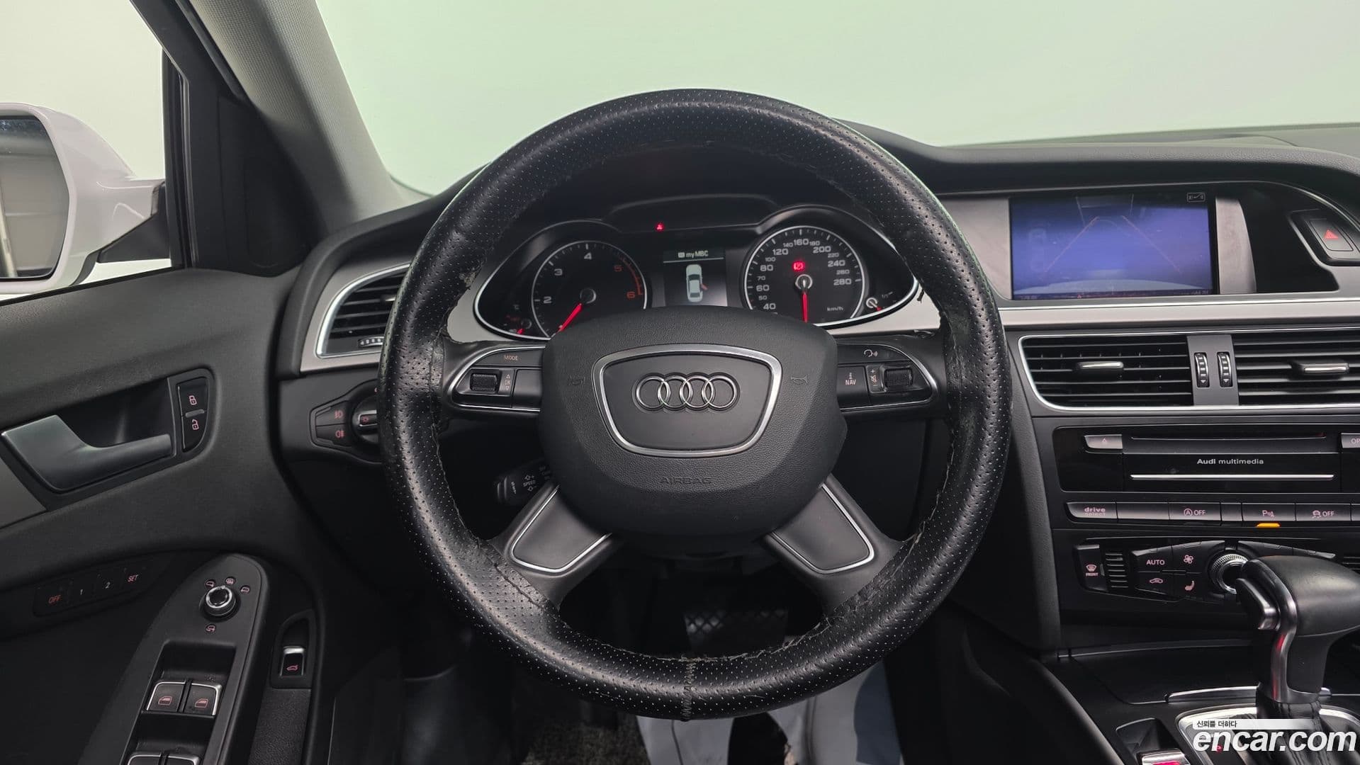 Main__Slider__Photo:A4 Audi 2014.5-12