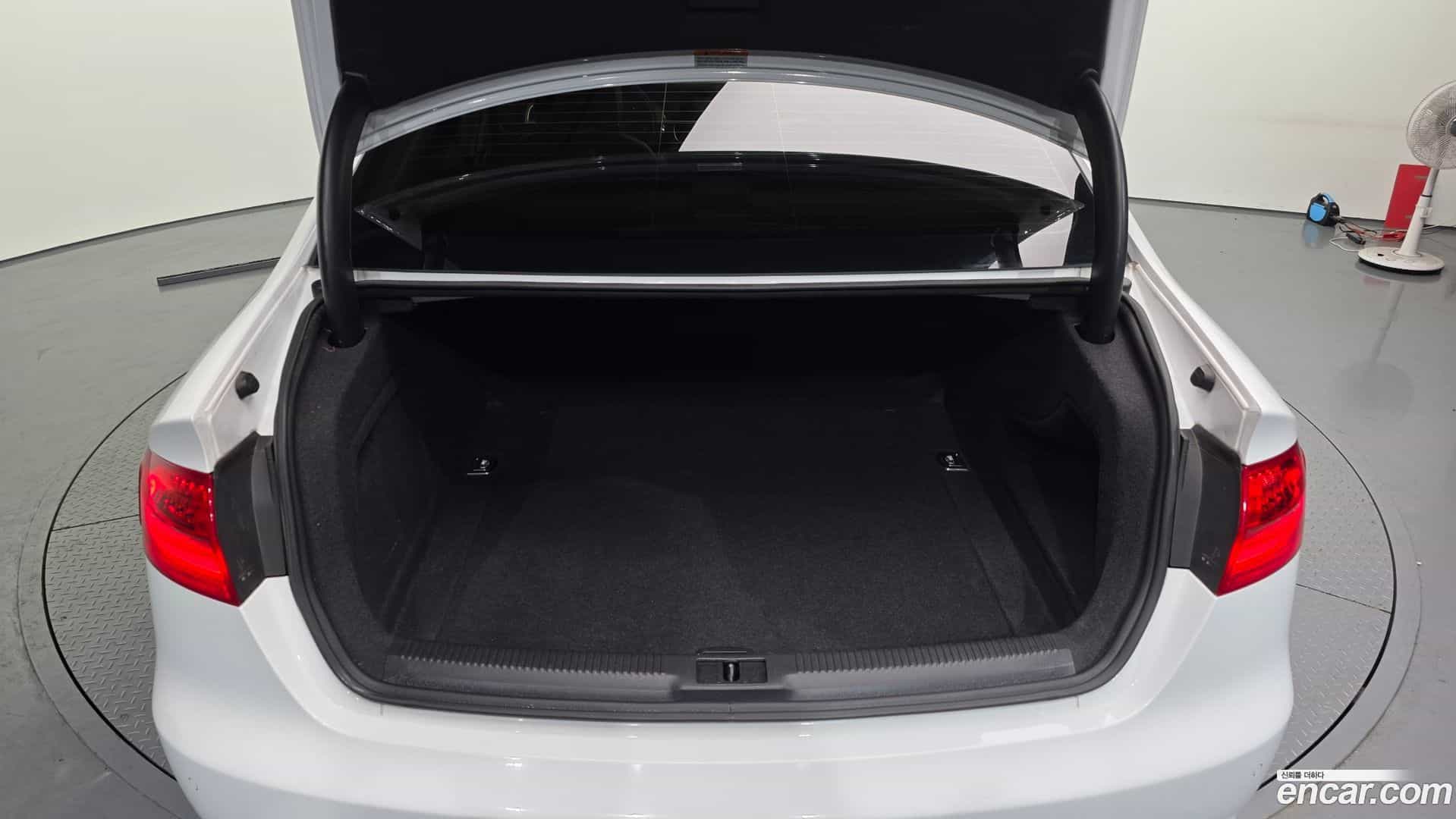 A4 Audi 2014.5-OPTION-024