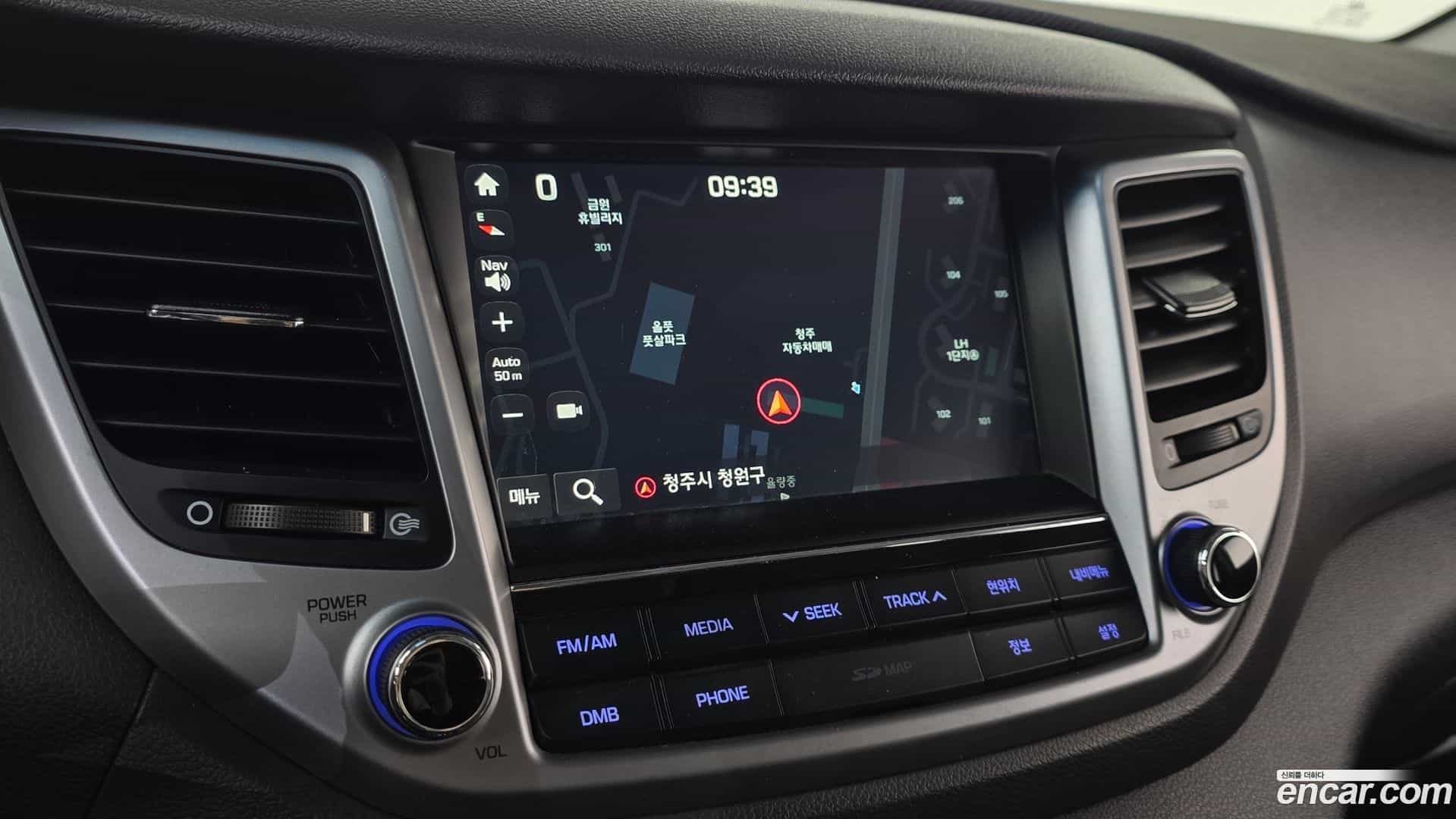 Tucson Hyundai 2017.8-OPTION-017