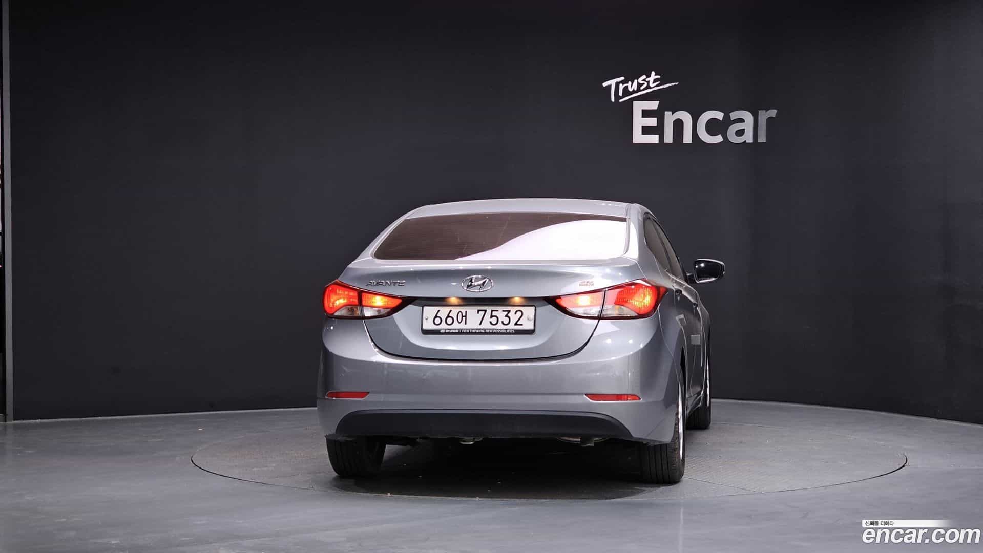 AVANTE Hyundai 2015.3-OUTER-004