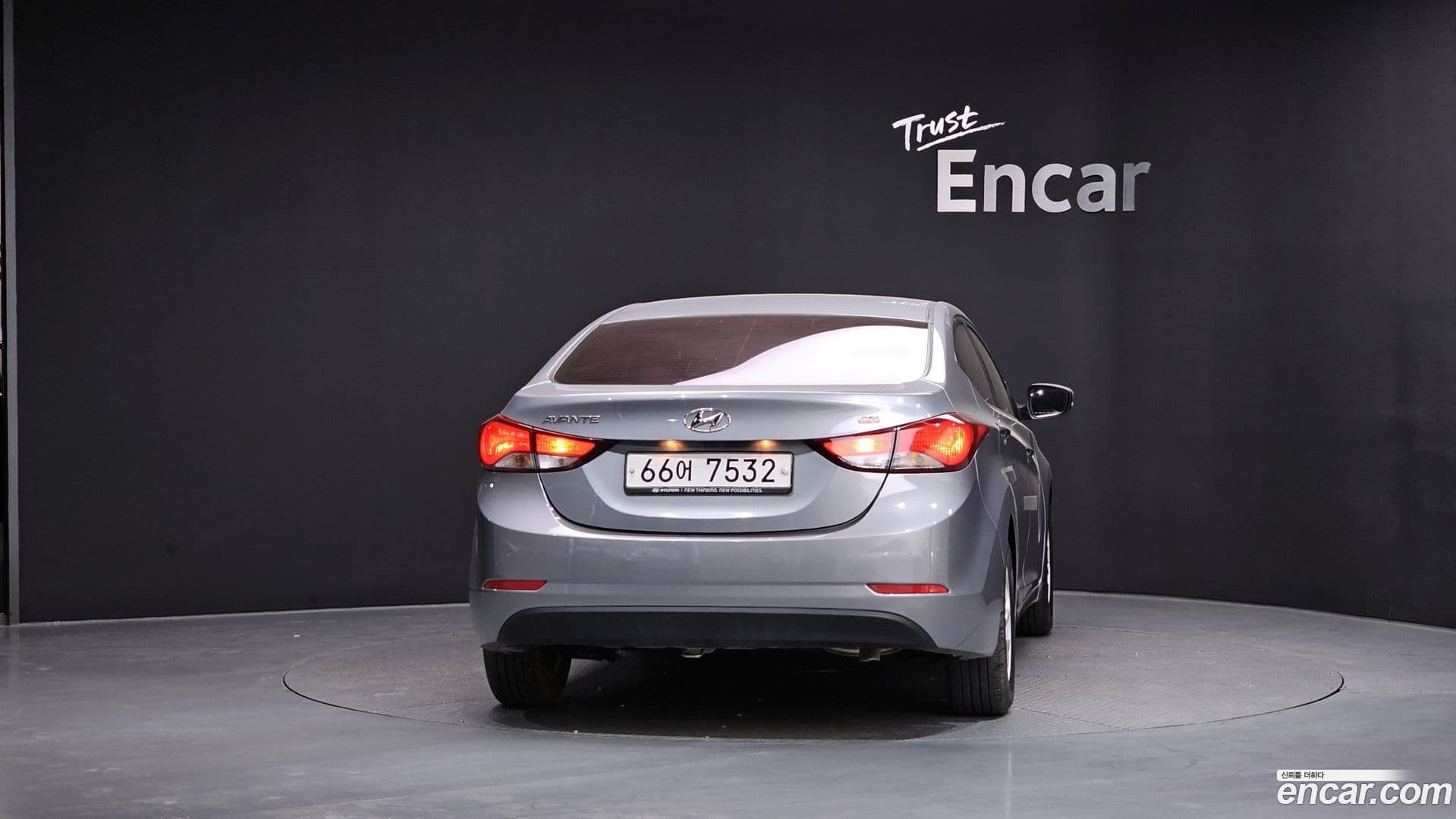 Main__Slider__Photo:AVANTE Hyundai 2015.3-3