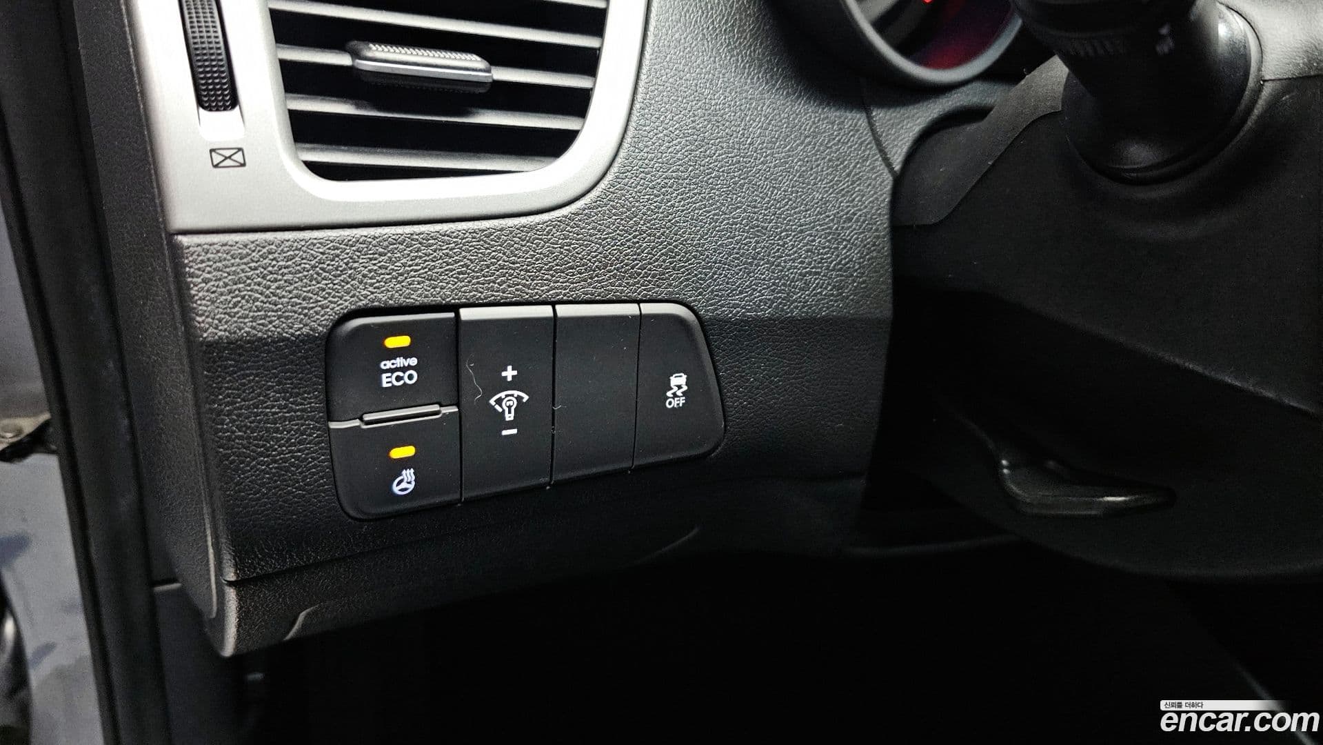 Main__Slider__Photo:AVANTE Hyundai 2015.3-15