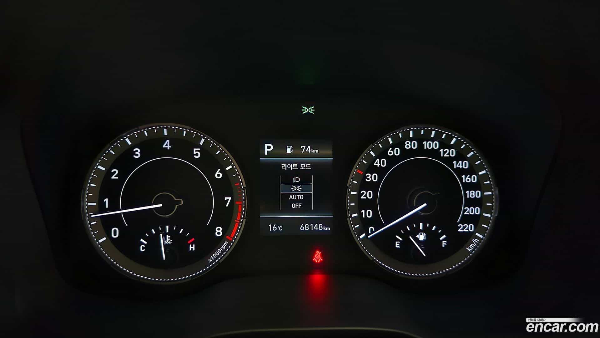 Venue Hyundai 2020.3-INNER-008