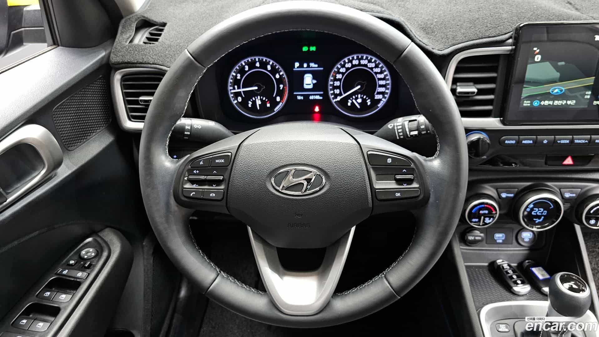 Venue Hyundai 2020.3-OPTION-017