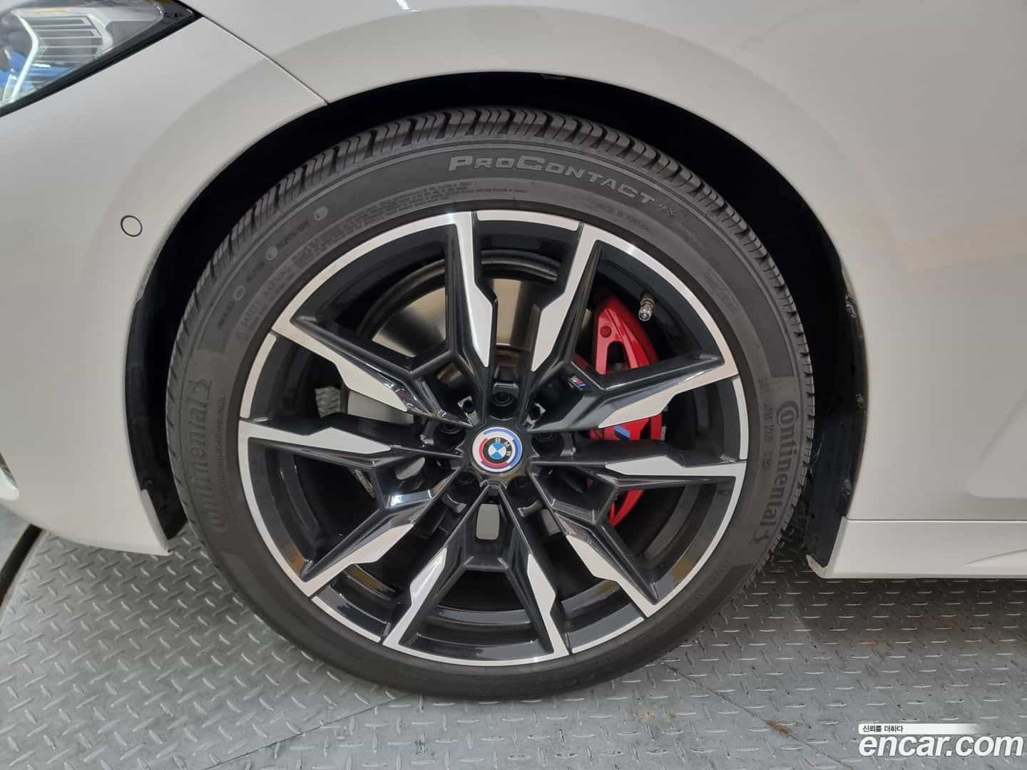 4-Series BMW 2022.4-OUTER-005