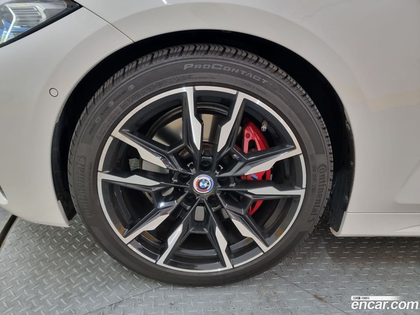 Main__Slider__Photo:4-Series BMW 2022.4-4