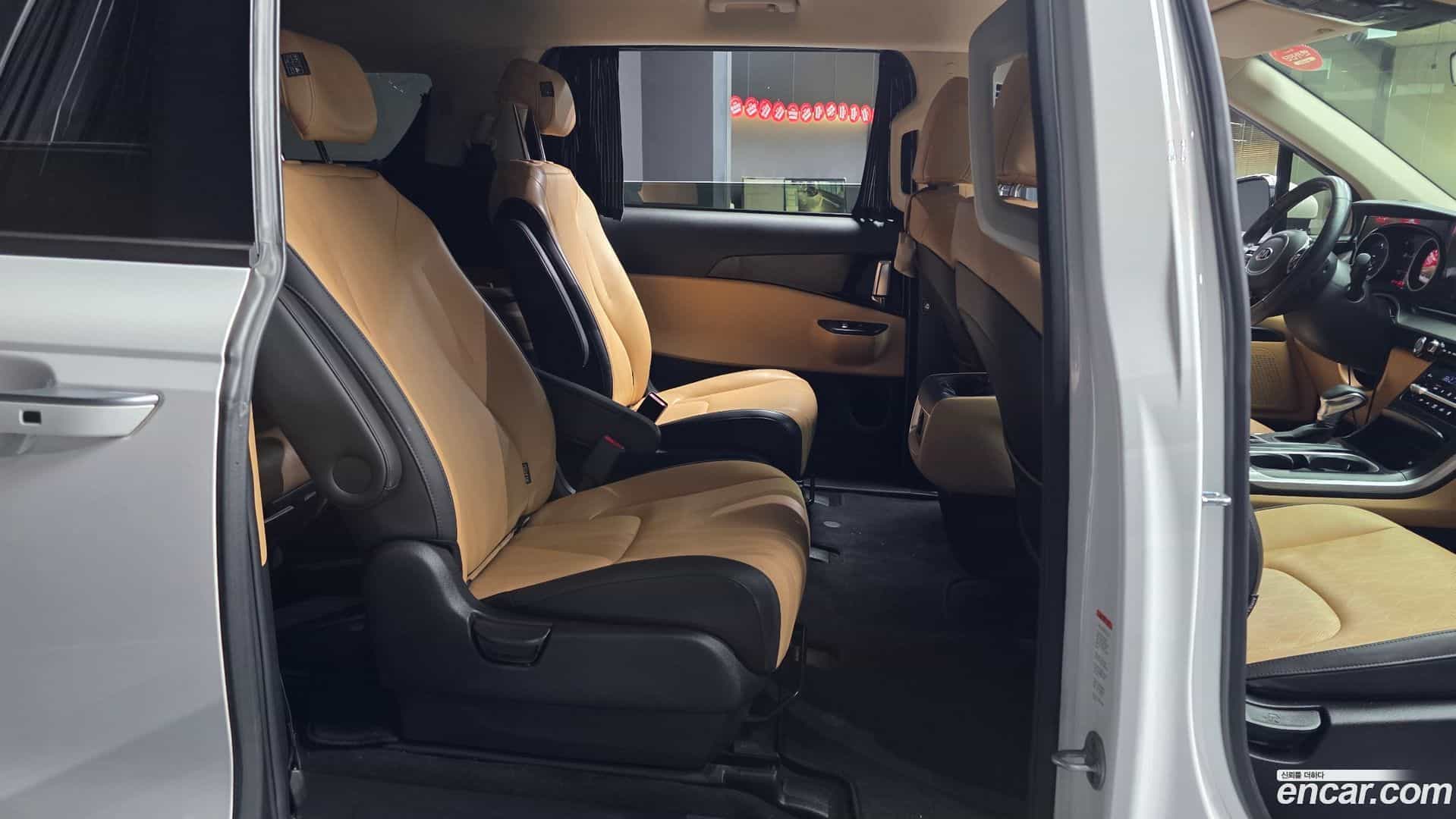 Canival Kia 2021.3-OPTION-016