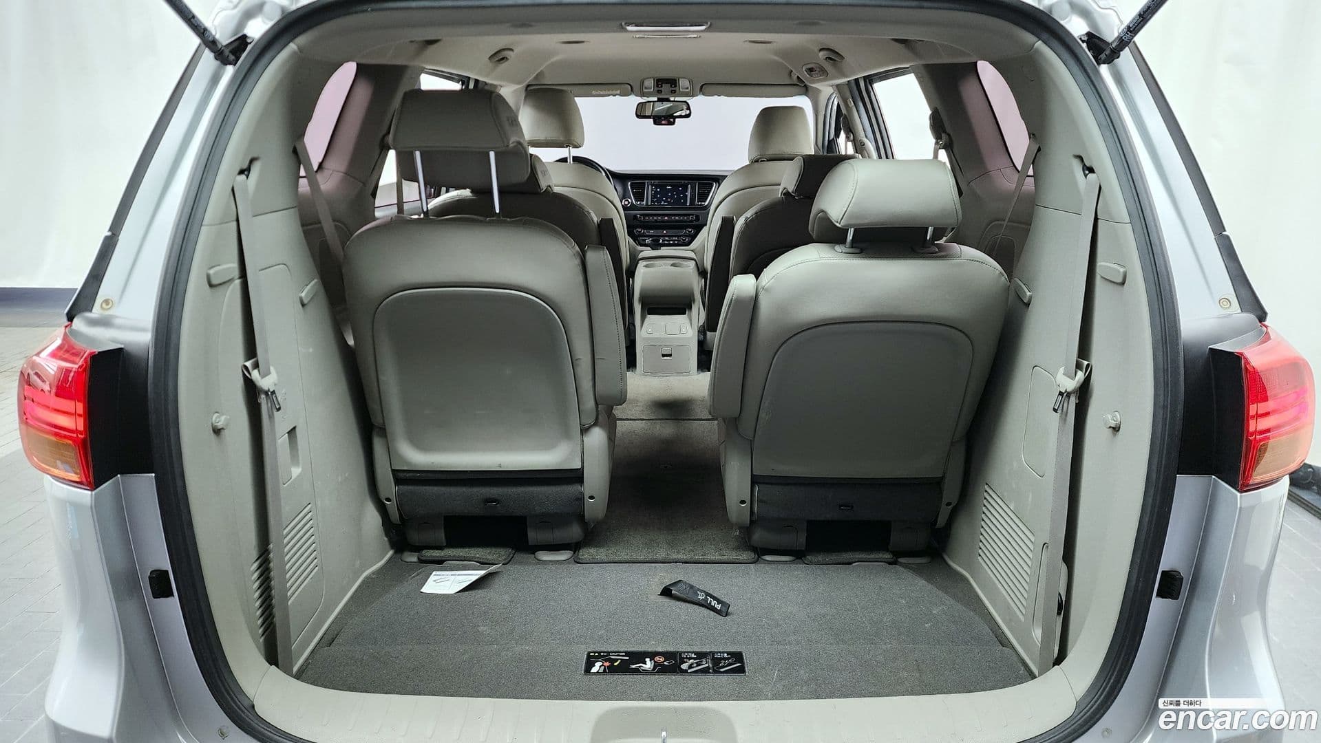 Main__Slider__Photo:Canival Kia 2015.6-19