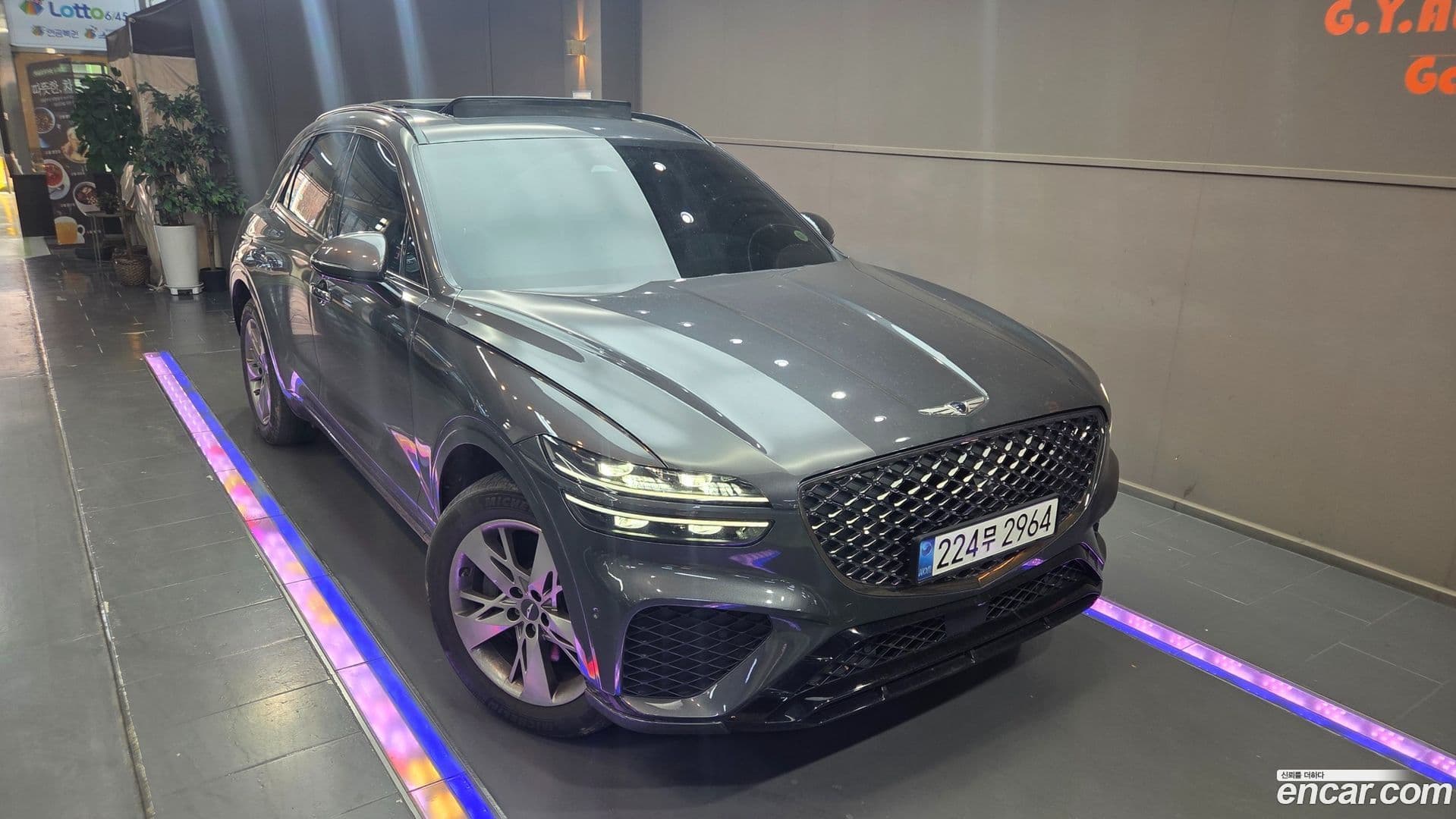 Main__Slider__Photo:GV70 Genesis 2021.8-1