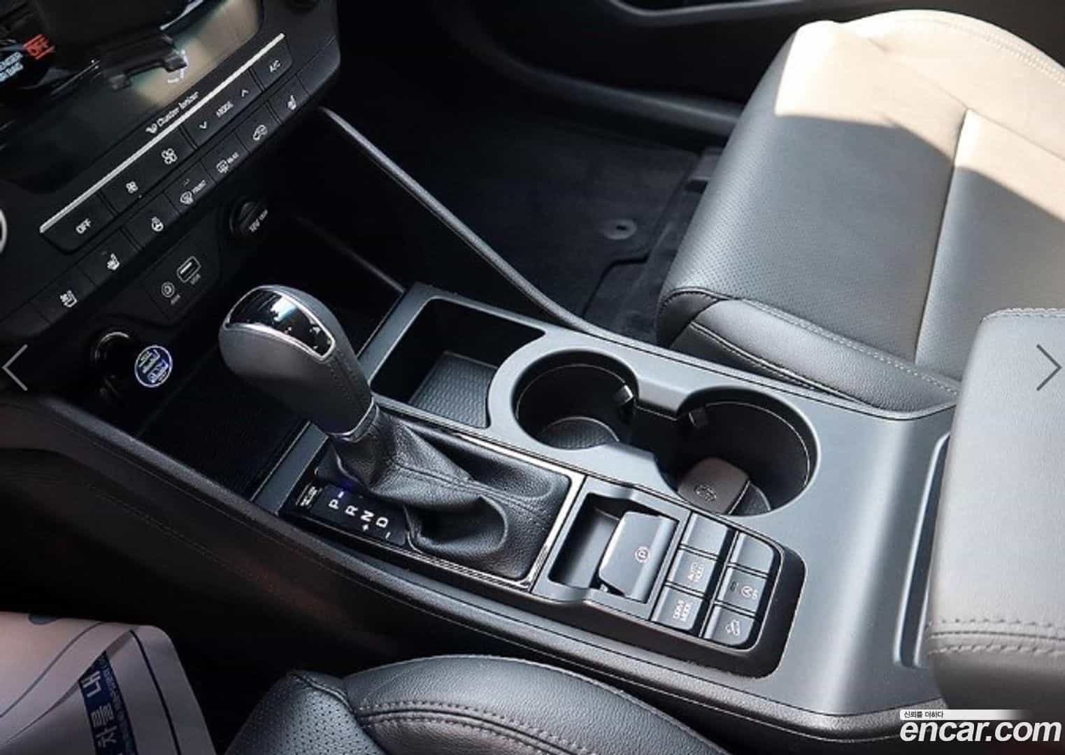 Tucson Hyundai 2019.6-OPTION-016