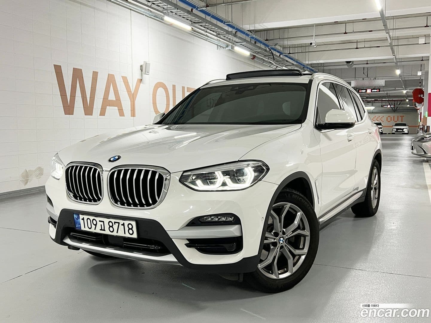 Main__Slider__Photo:X3 BMW 2021.4-16