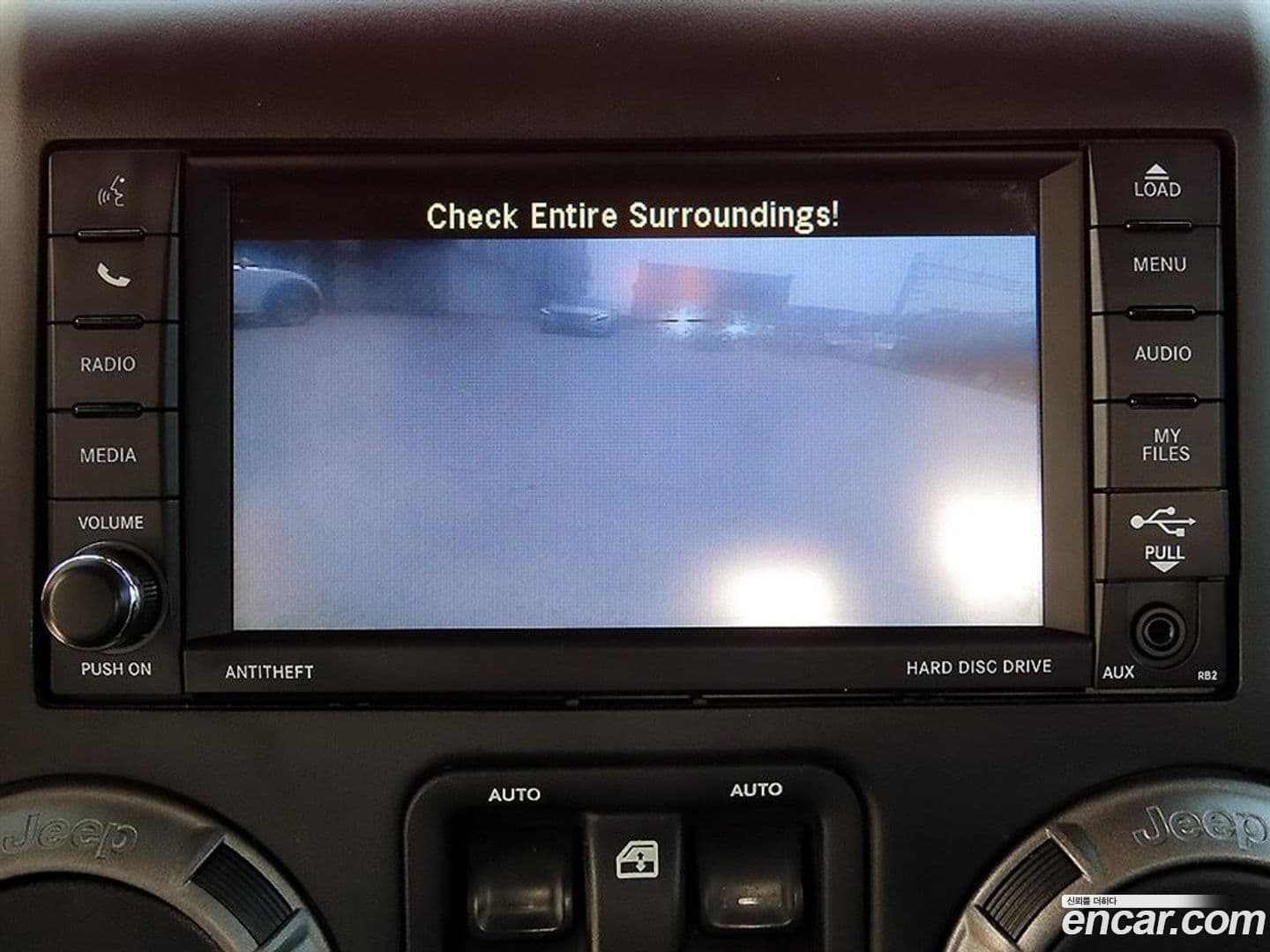 Main__Slider__Photo:Wrangler Jeep 2017.11-14