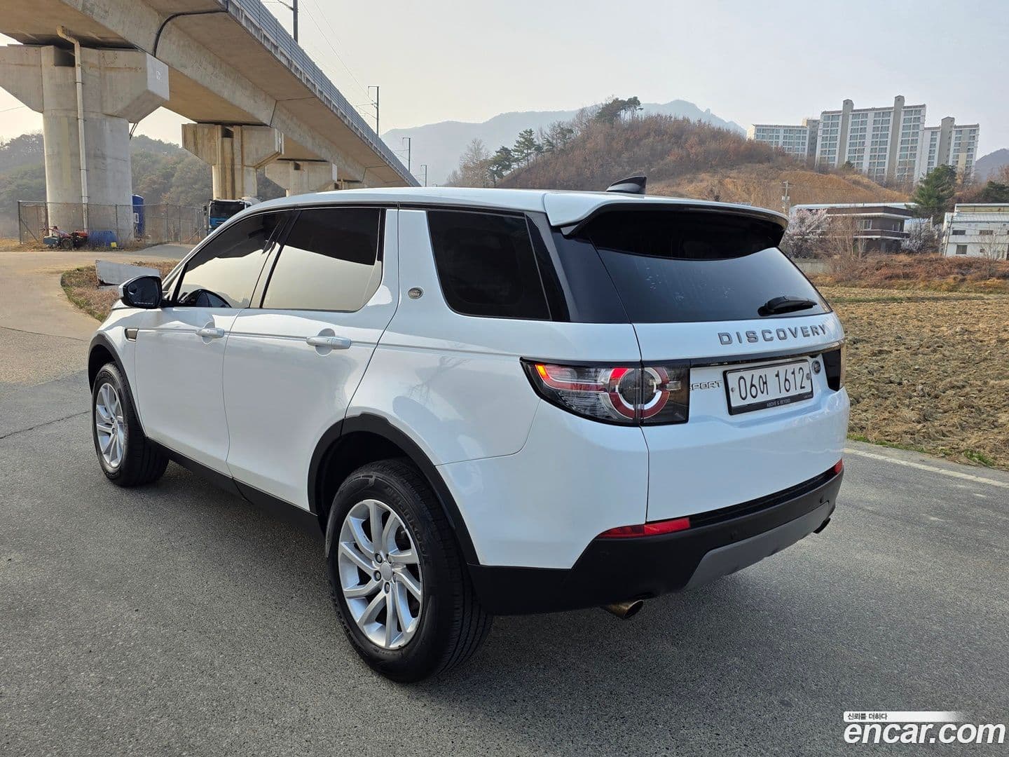 Main__Slider__Photo:Discovery Sport Land Rover 2017.11-2