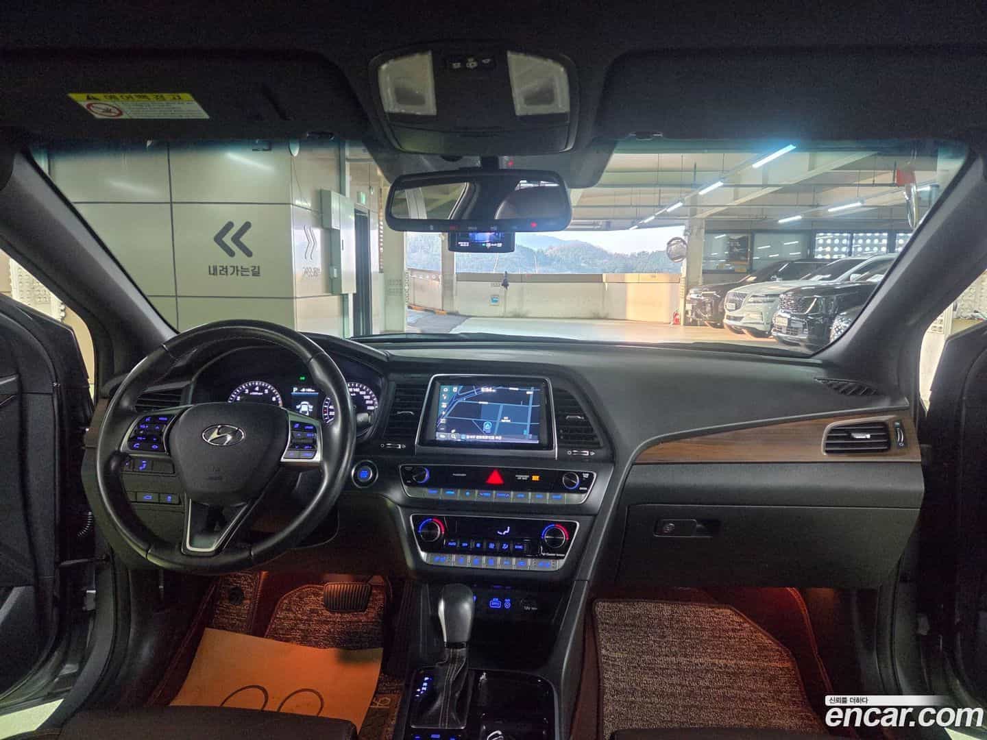 Sonata Hyundai 2017.3-INNER-010