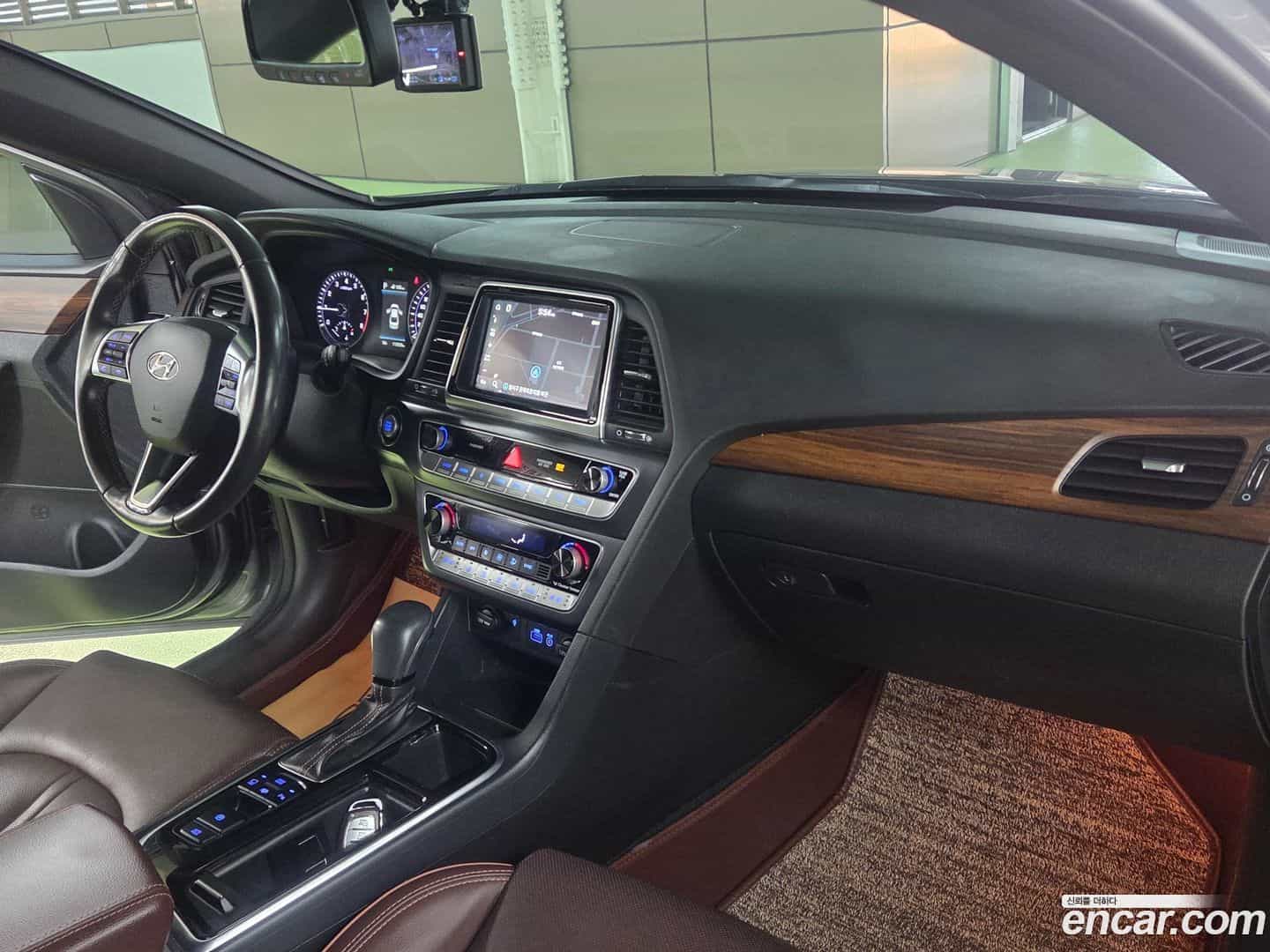 Sonata Hyundai 2017.3-OPTION-015