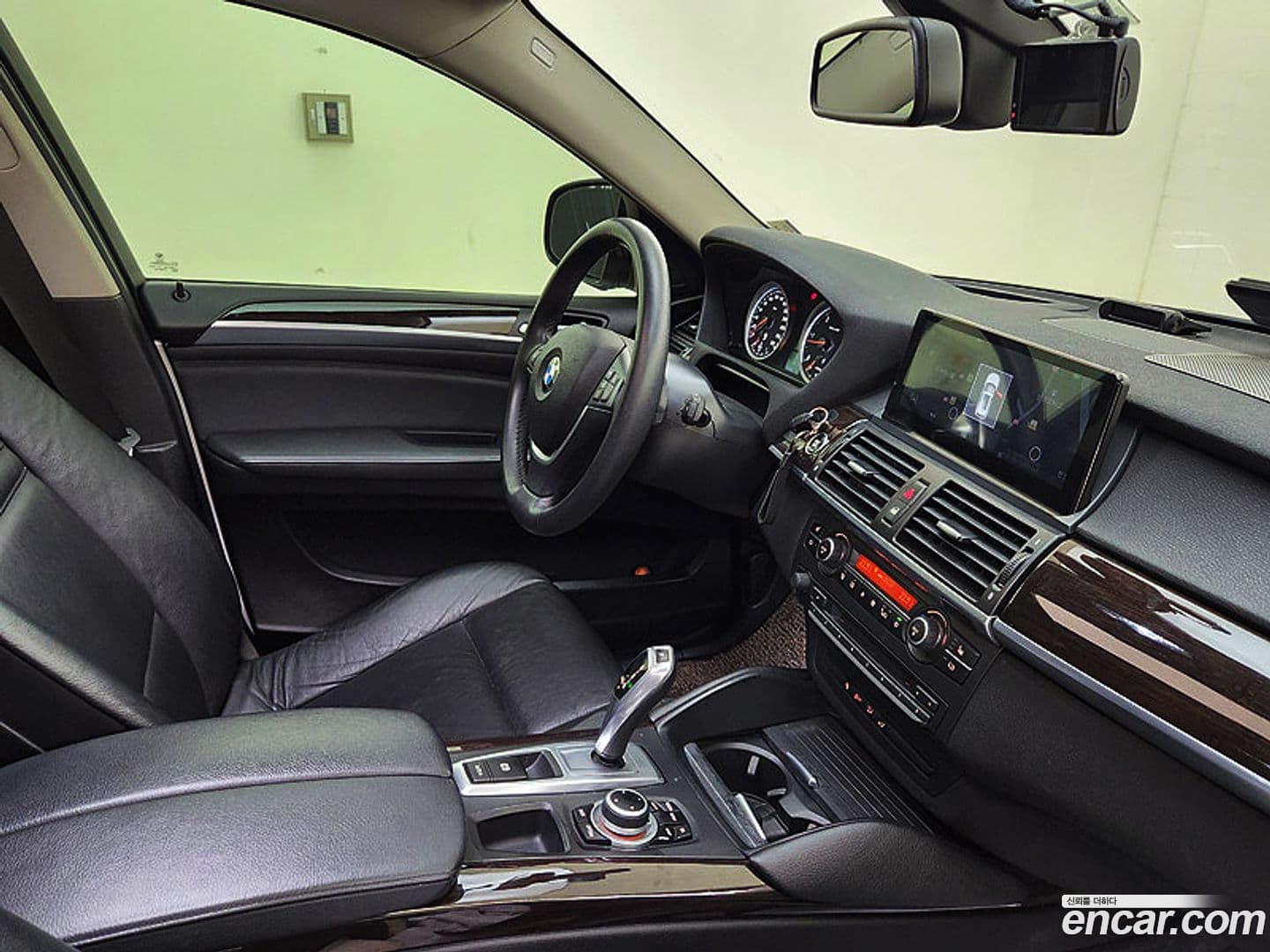 Main__Slider__Photo:X6 BMW 2013.5-4