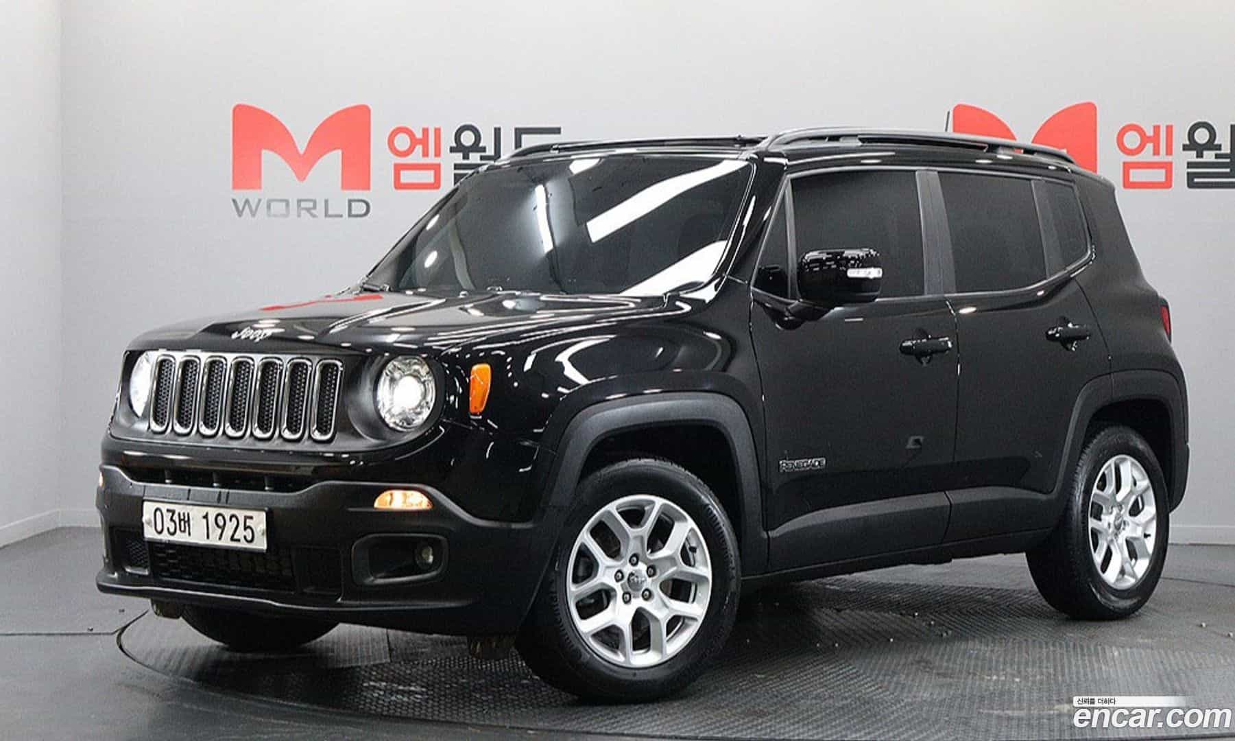 Renegade Jeep 2018.11-OUTER-001