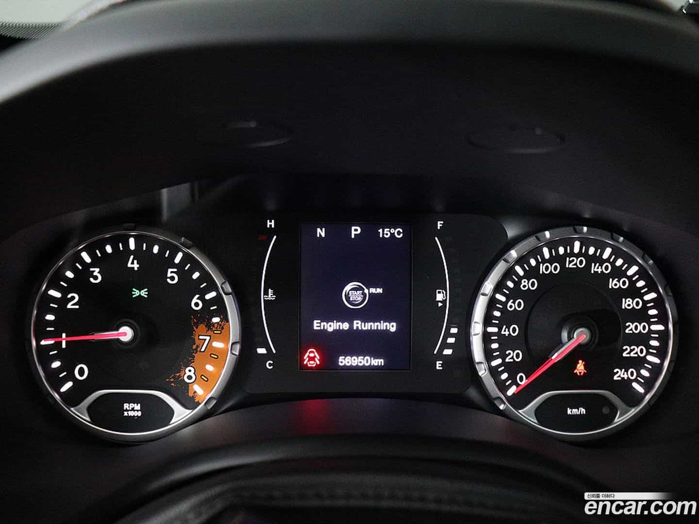 Renegade Jeep 2018.11-INNER-007