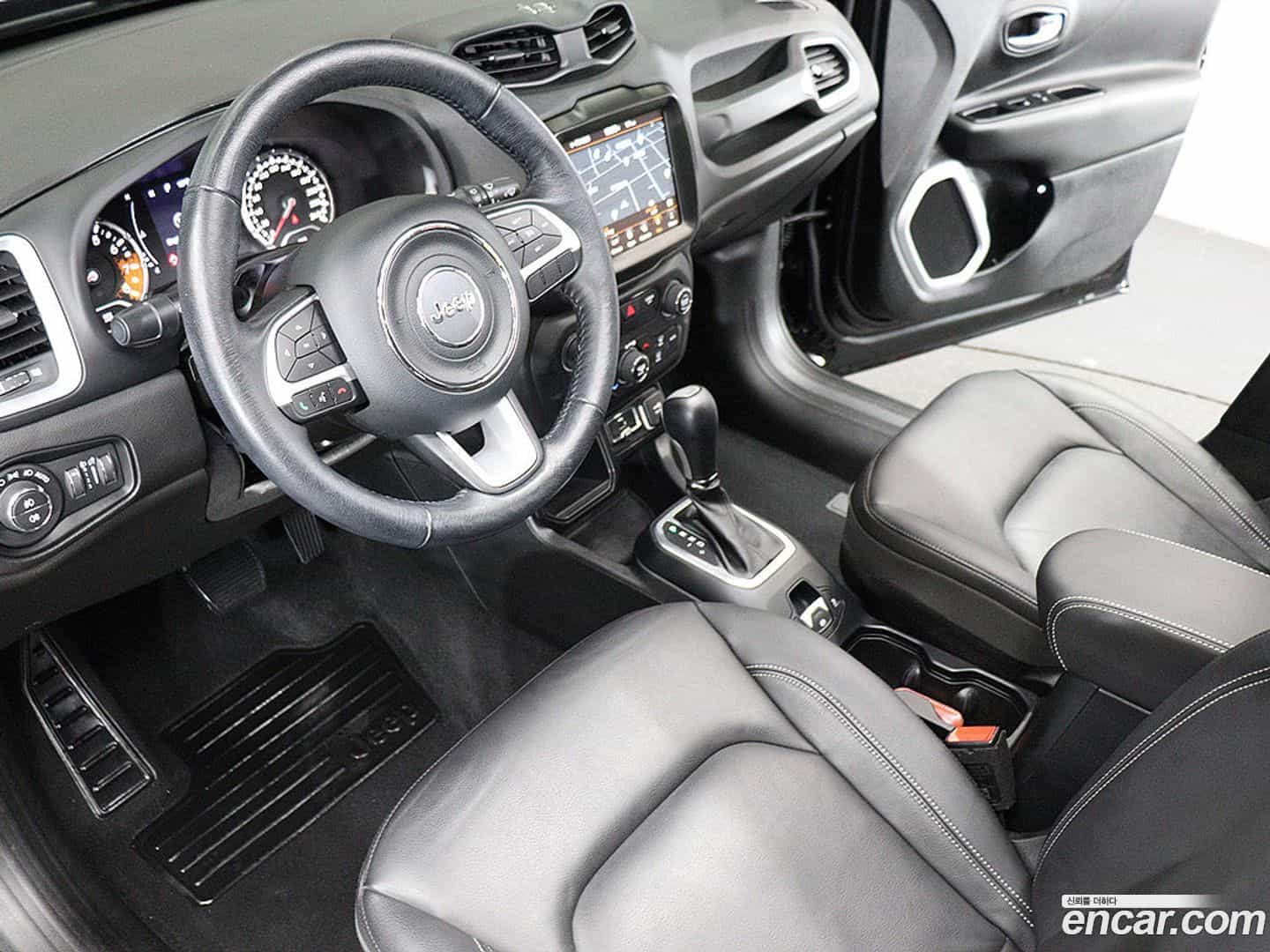 Renegade Jeep 2018.11-OPTION-018