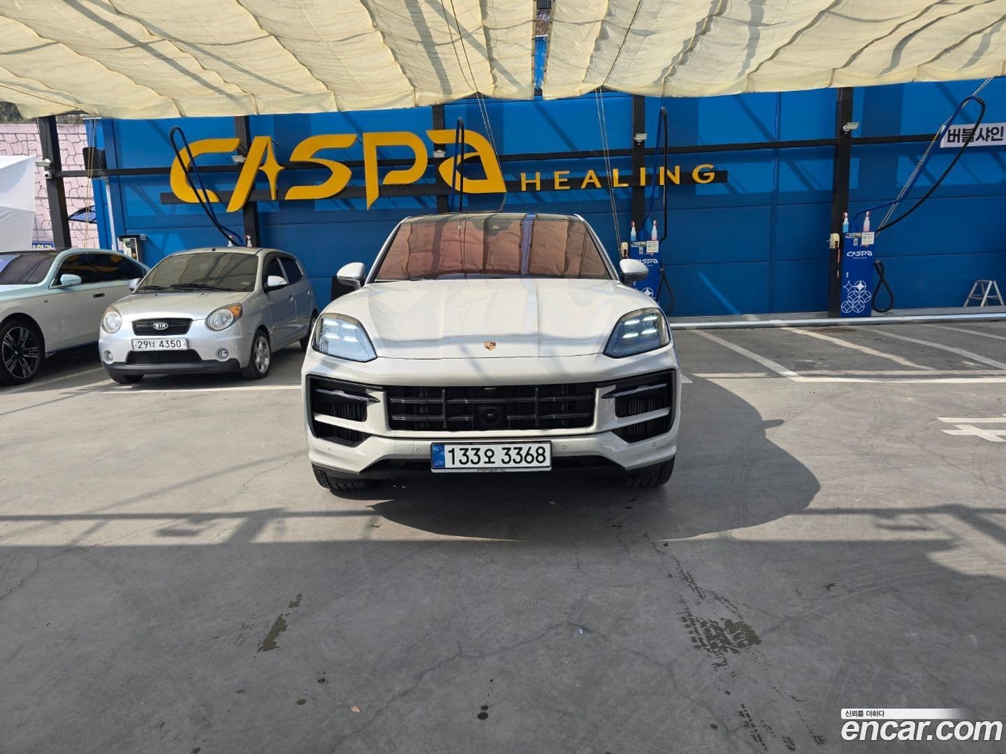 Main__Slider__Photo:Cayenne Porsche 2025.10-0