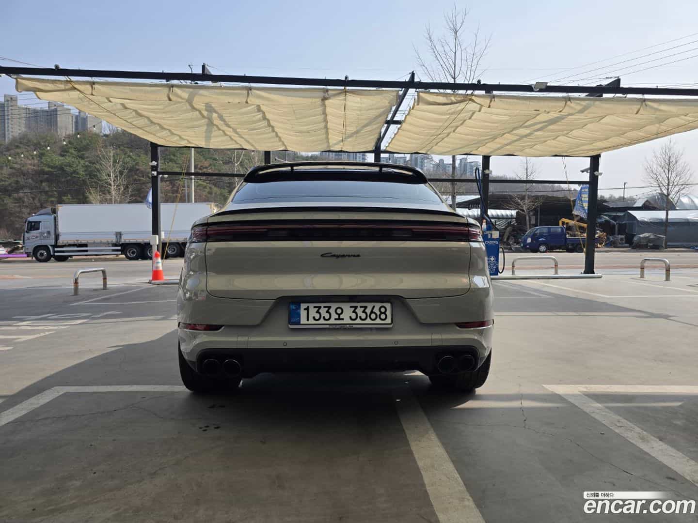 Cayenne Porsche 2025.10-OUTER-003