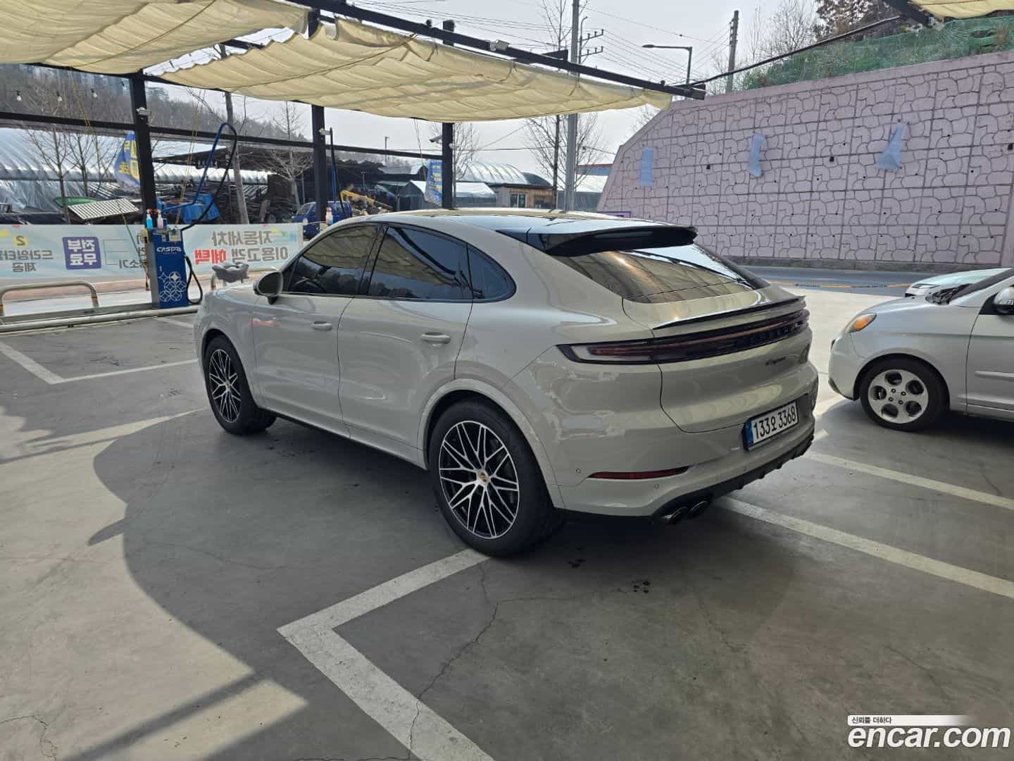 Cayenne Porsche 2025.10-OUTER-004