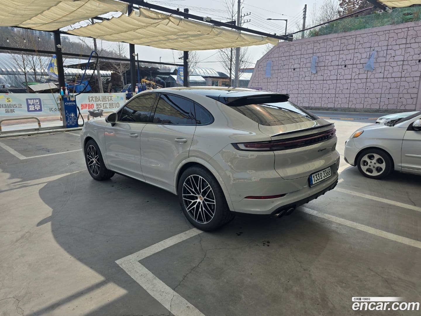 Main__Slider__Photo:Cayenne Porsche 2025.10-3