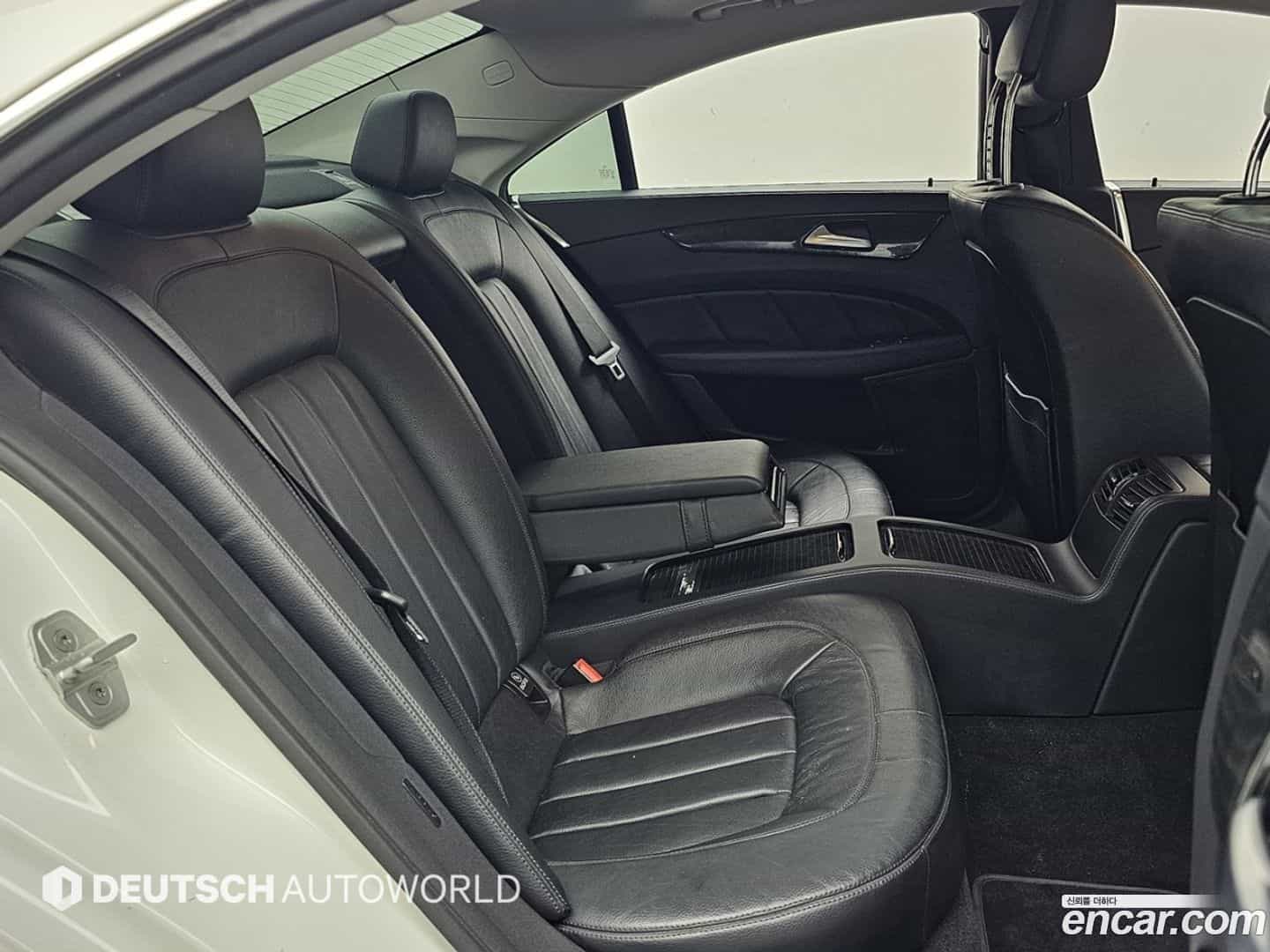 CLS-Class Mercedes-Benz 2015.3-OPTION-016