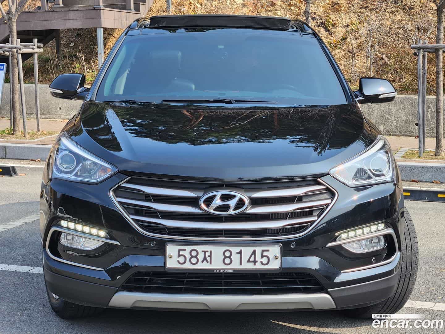 Santafe Hyundai 2017.4-OUTER-003