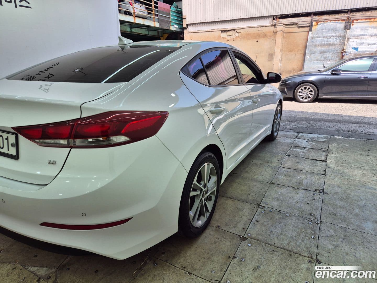 Main__Slider__Photo:AVANTE Hyundai 2017.6-8