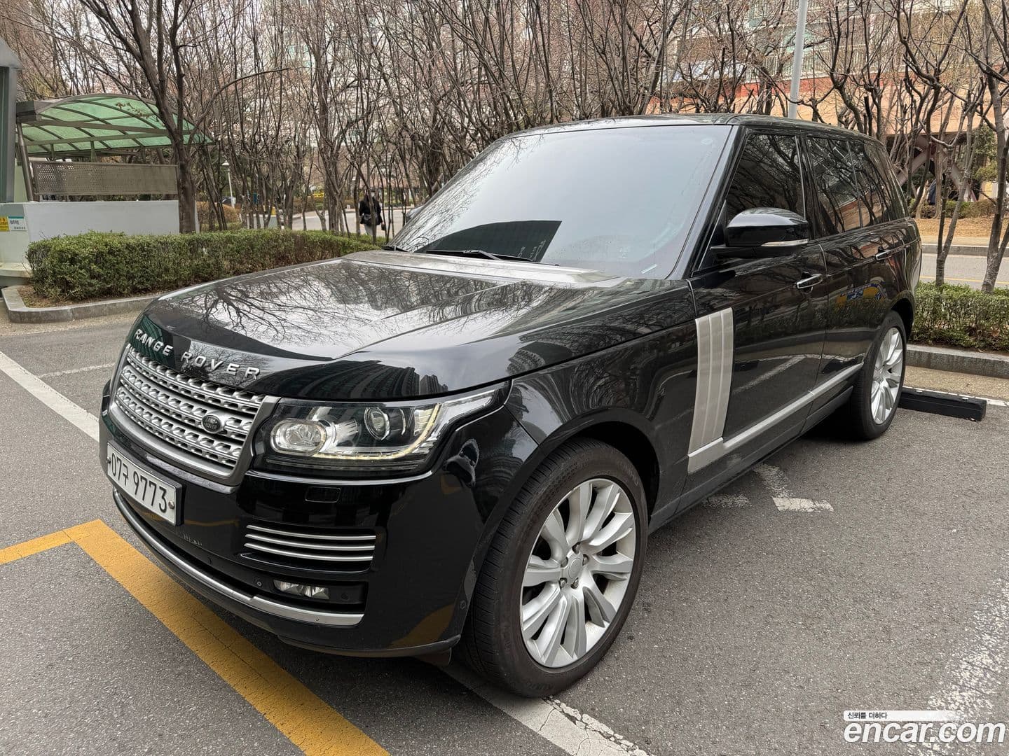 Main__Slider__Photo:Range Rover Land Rover 2015.3-0