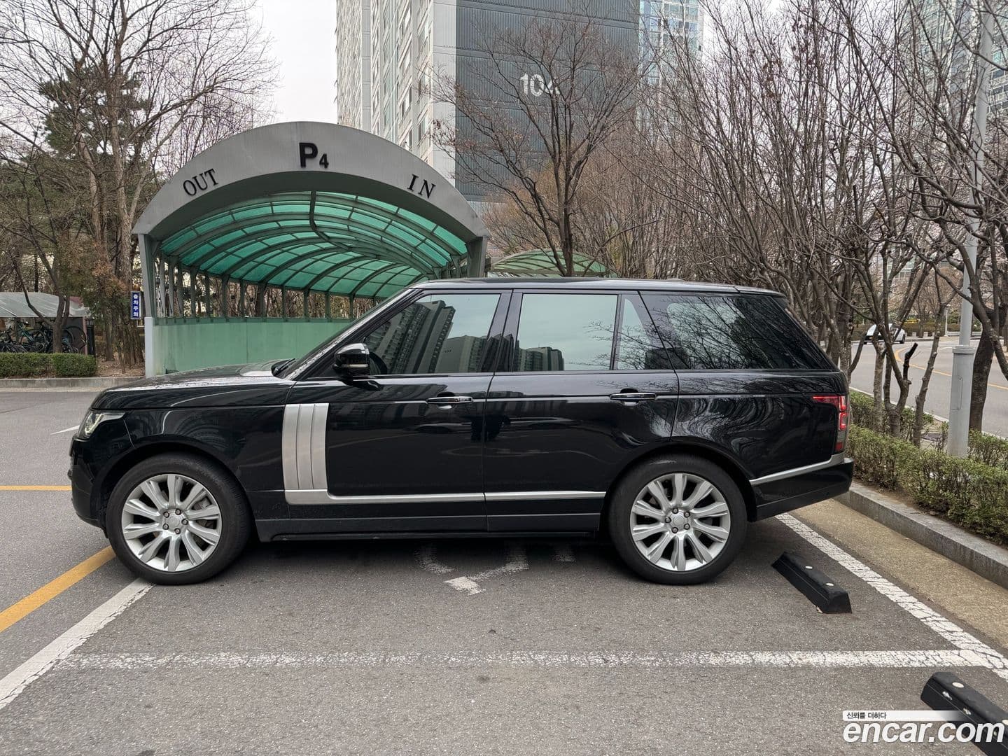 Main__Slider__Photo:Range Rover Land Rover 2015.3-13