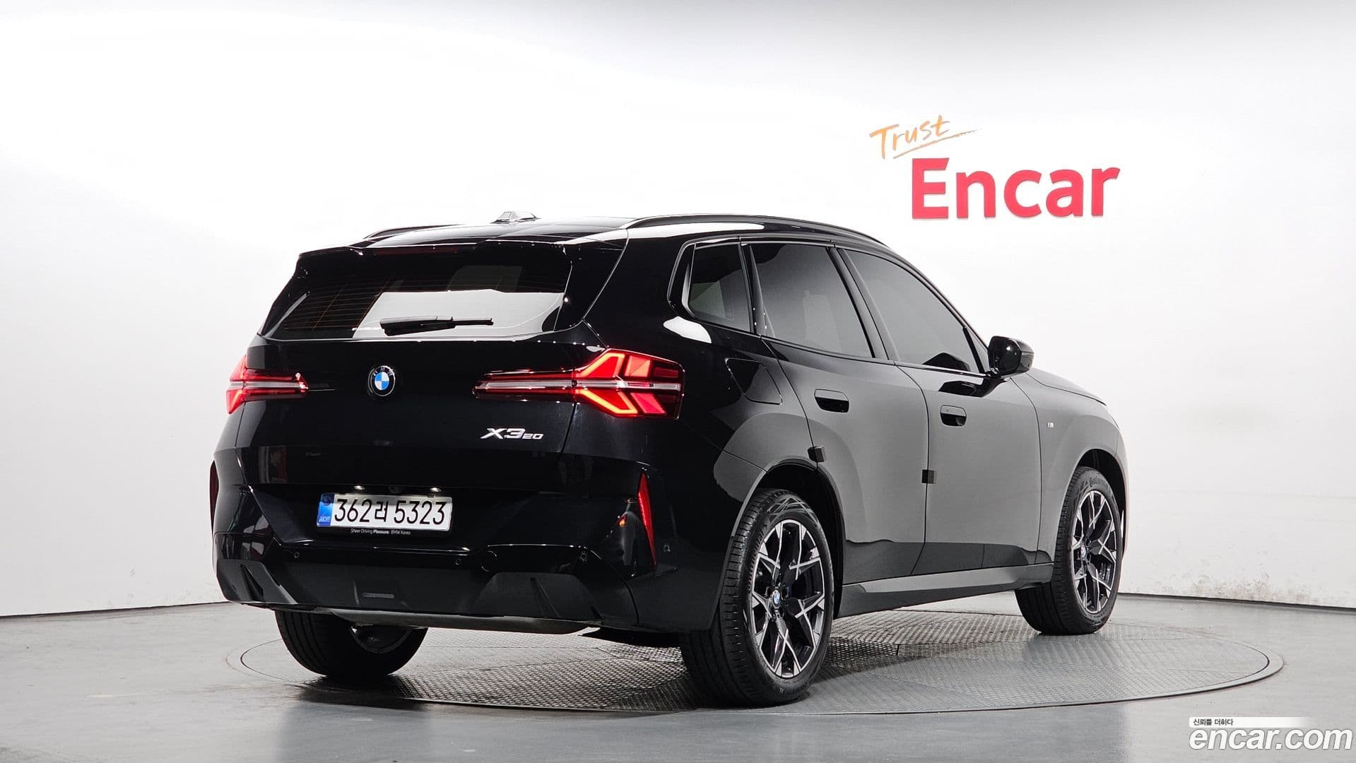 Main__Slider__Photo:X3 BMW 2025.9-1