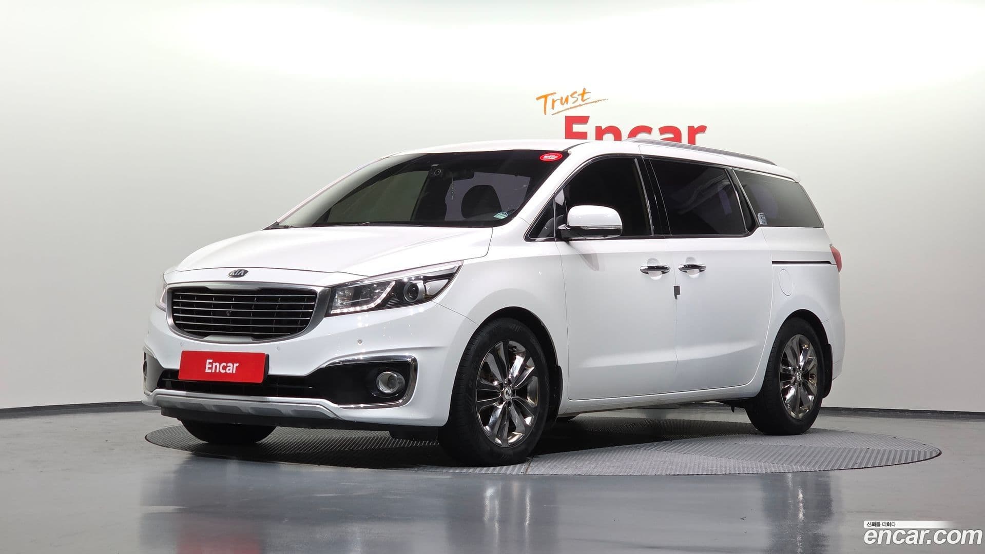 Main__Slider__Photo:Canival Kia 2015.5-0