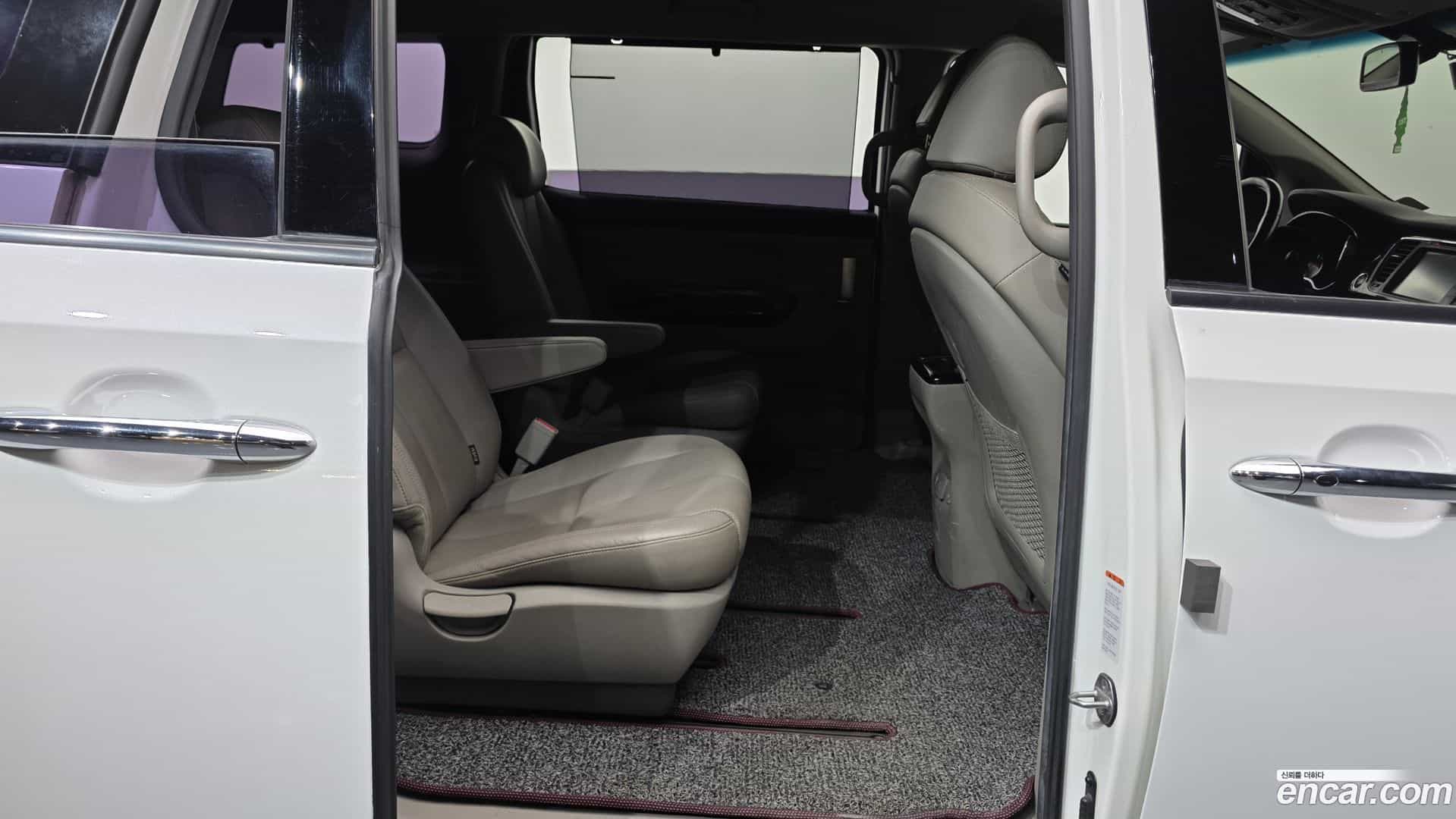 Canival Kia 2015.5-OPTION-016