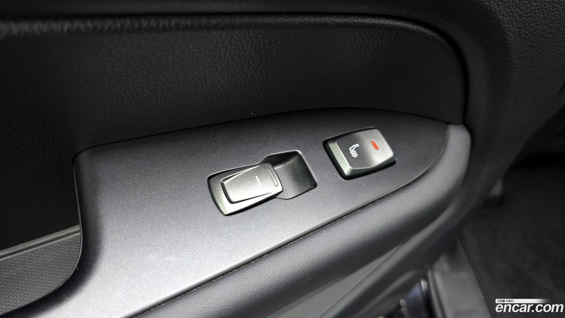 Main__Slider__Photo:Rexton KG_Mobility_Ssangyong 2023.3-17