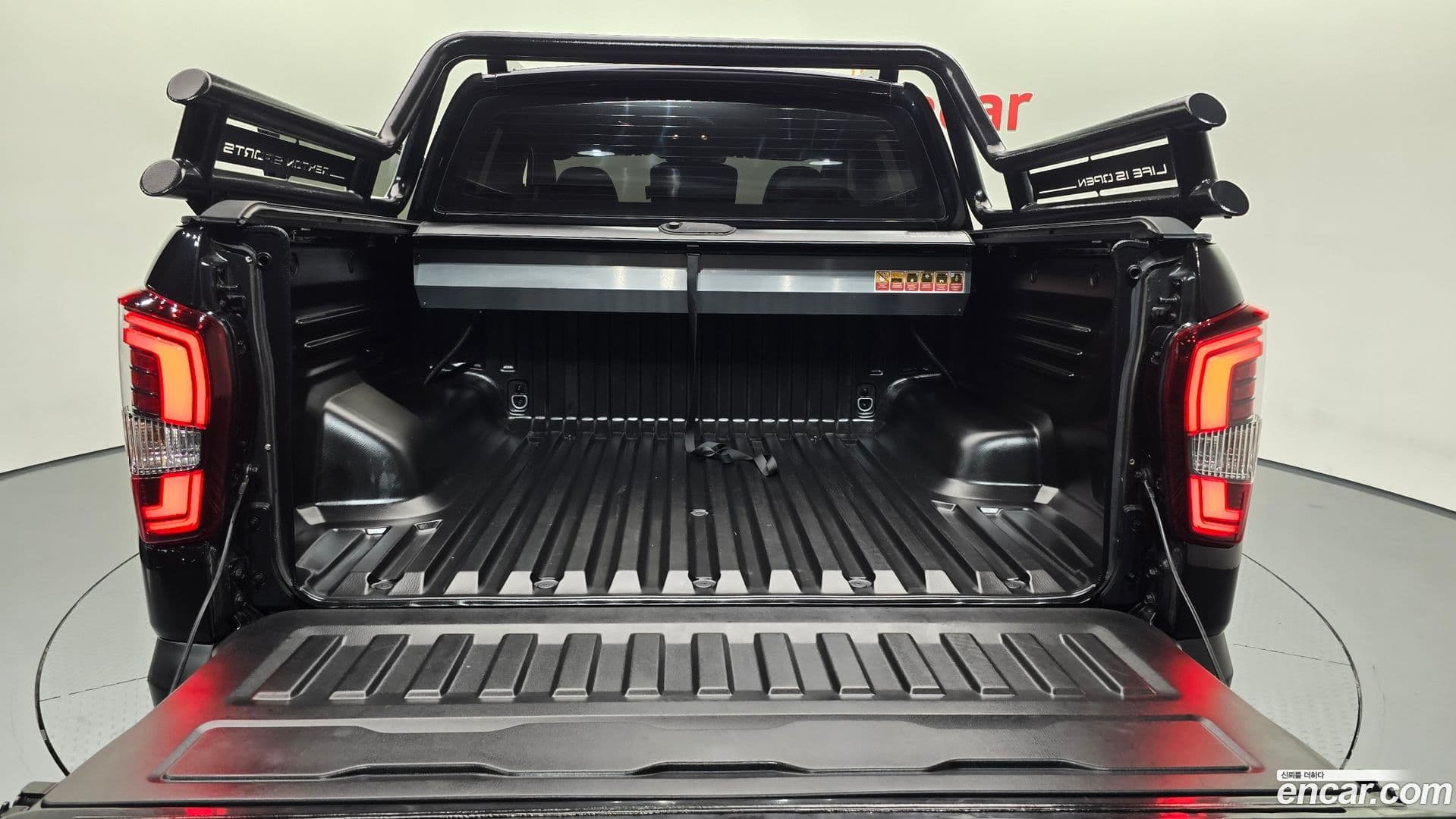 Main__Slider__Photo:Rexton KG_Mobility_Ssangyong 2023.3-19